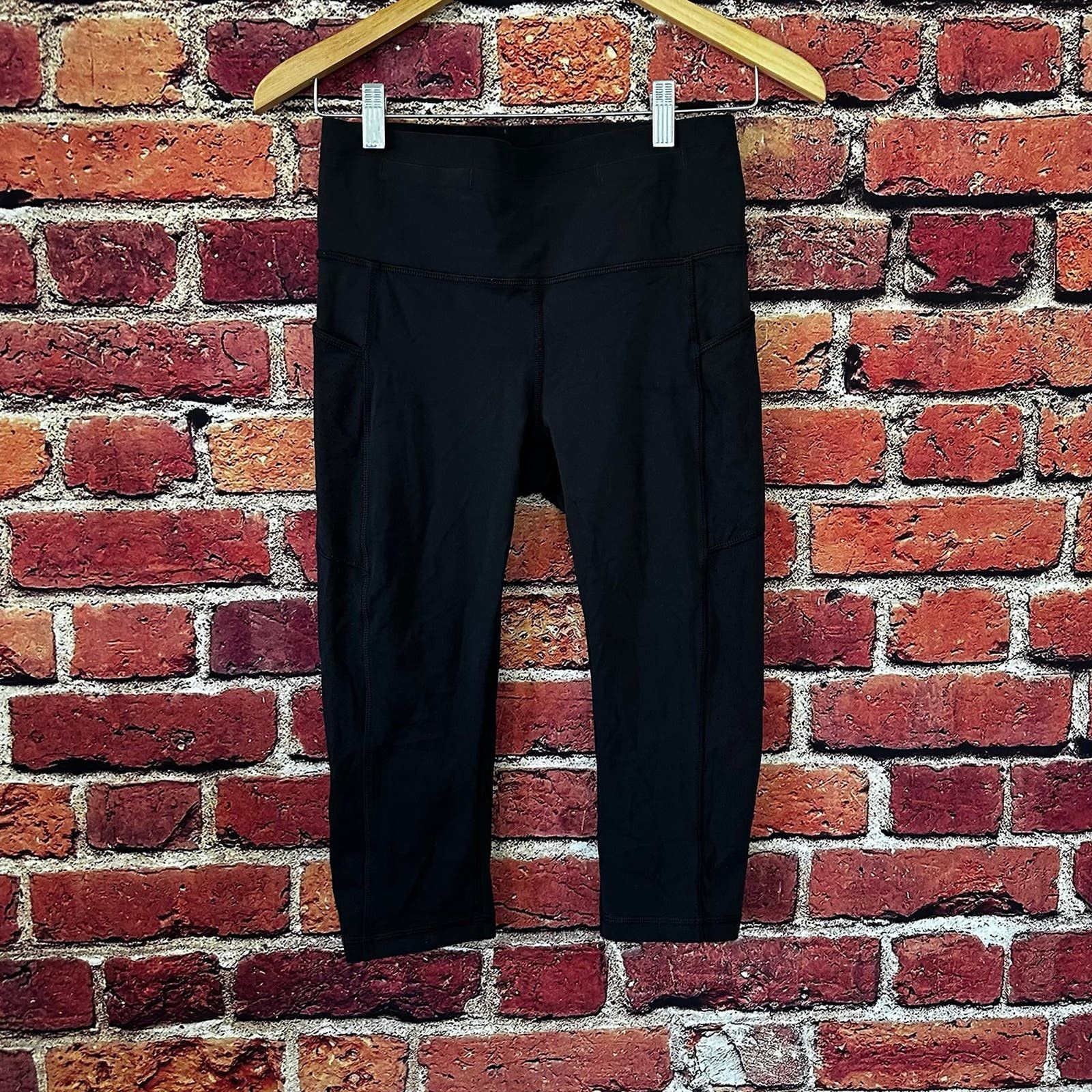 Lululemon Black Lululemon Leggings size 6 Size 28" / US 6 / IT 42 - 1 Thumbnail