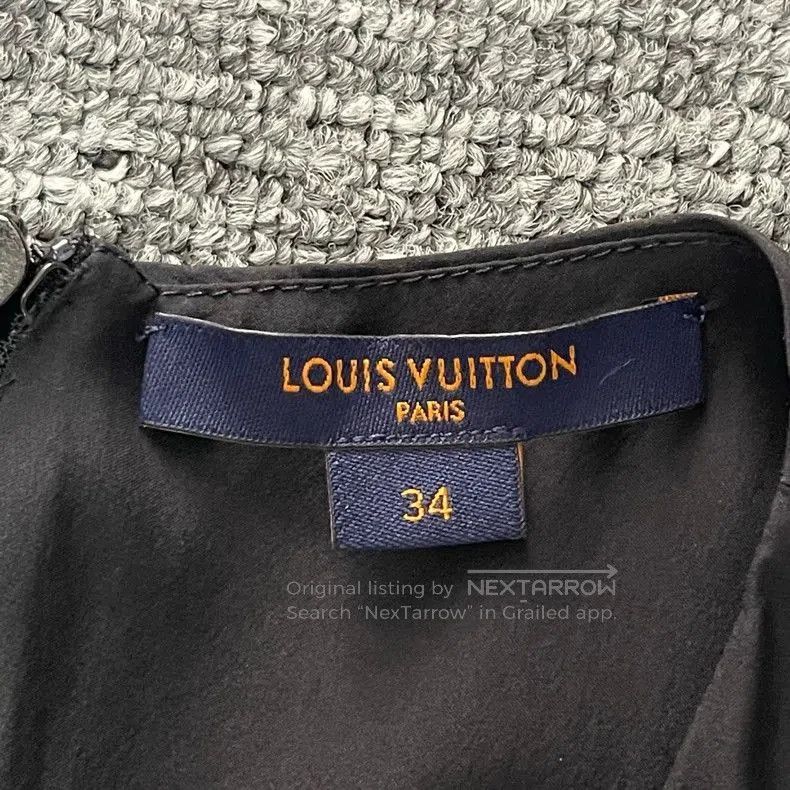 Louis Vuitton Louis Vuitton V-Neck Asymmetrical Dress. Size US XS / EU 42 / 0 - 4 Thumbnail