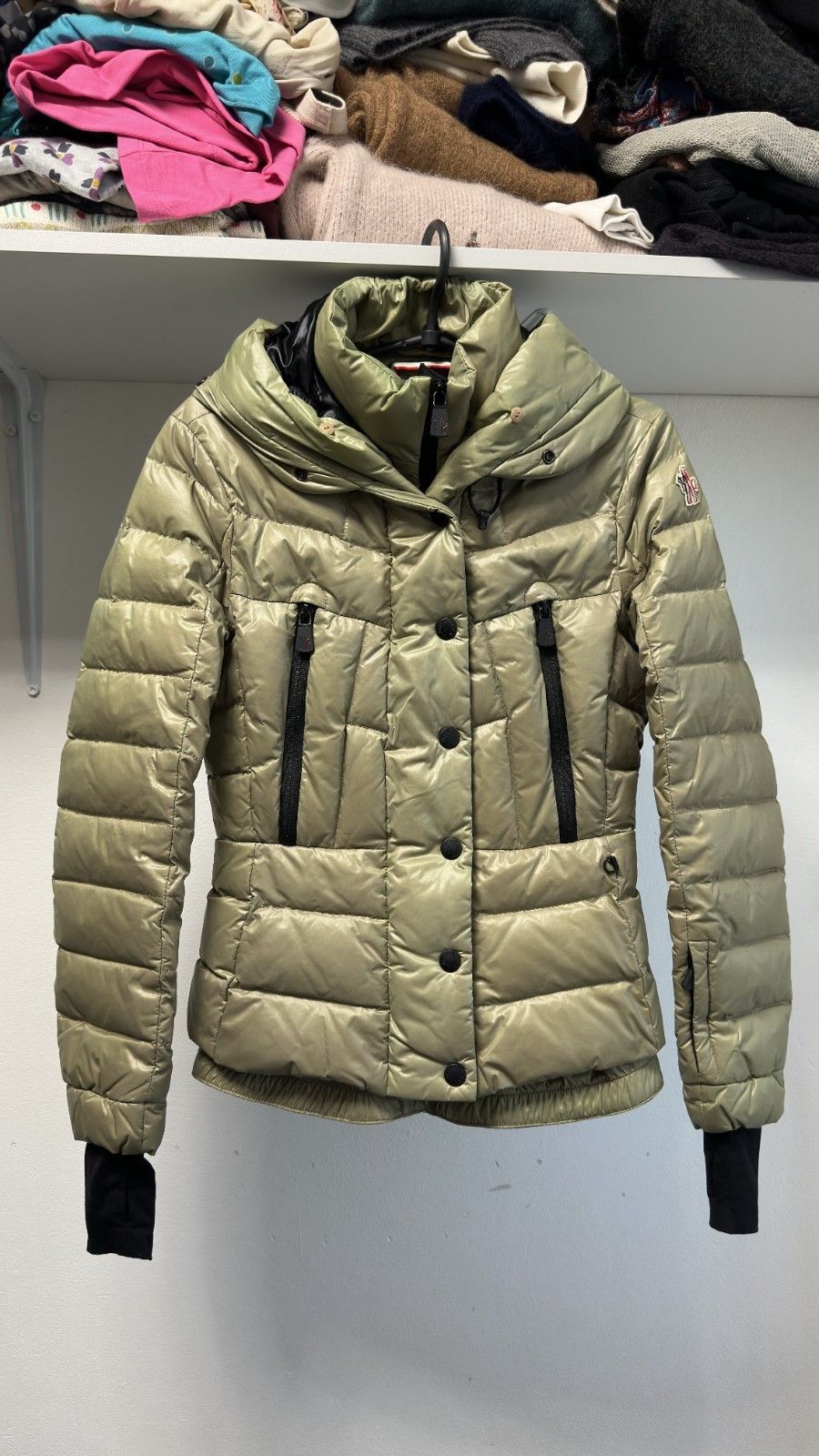 Moncler Grenoble Moncler Grenoble Bever Giubbotto Women's Ski Green Jacket Size S / US 4 / IT 40 - 1 Thumbnail