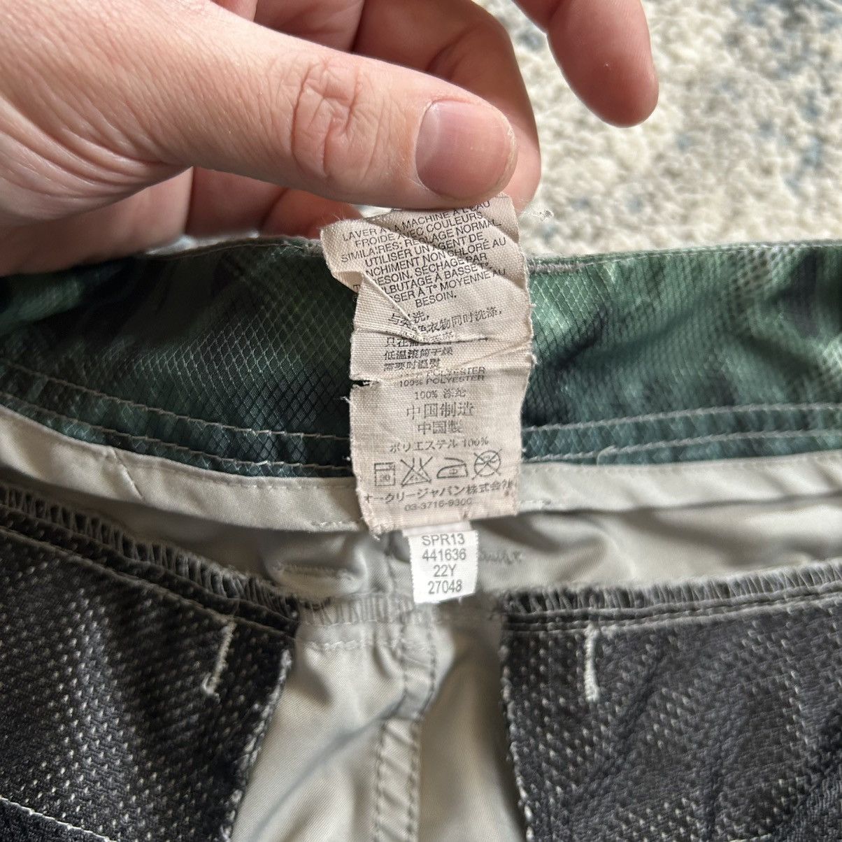 Oakley OAKLEY NYLON POLYESTER HYBRiD SWiM TRUNKS CARGO SHORTS Size US 30 / EU 46 - 8 Thumbnail
