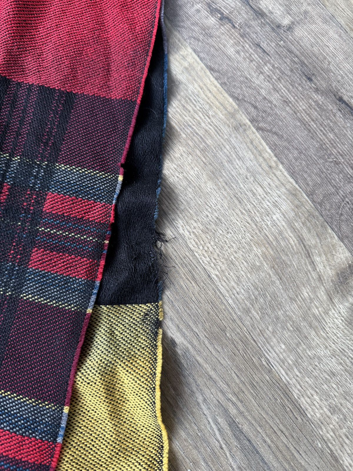 Missoni Missoni 100% Wool Scarf Black Red Plaid Logo Fringe Size ONE SIZE - 6 Thumbnail