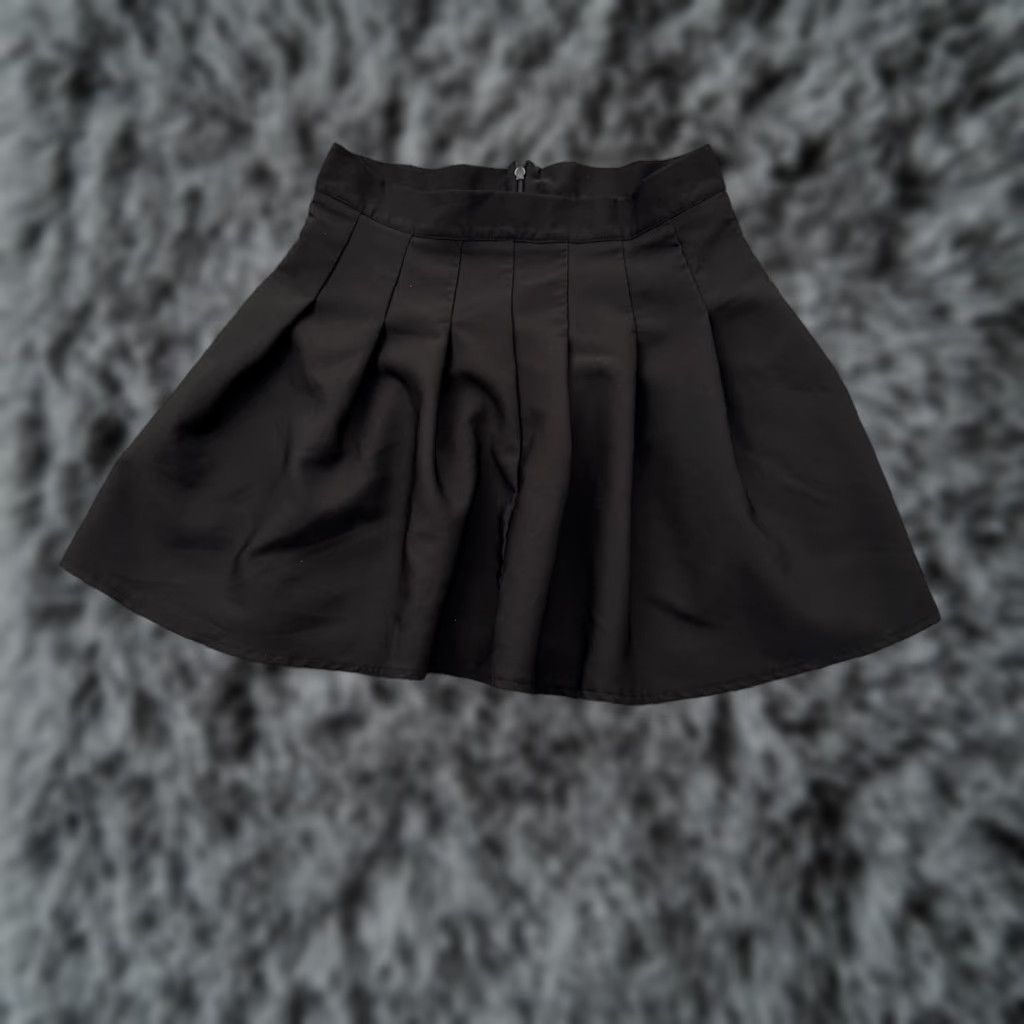Pleated Mini Skirt L Dark Academia Preppy Goth Schoolgirl Y2K Look Skirt Women