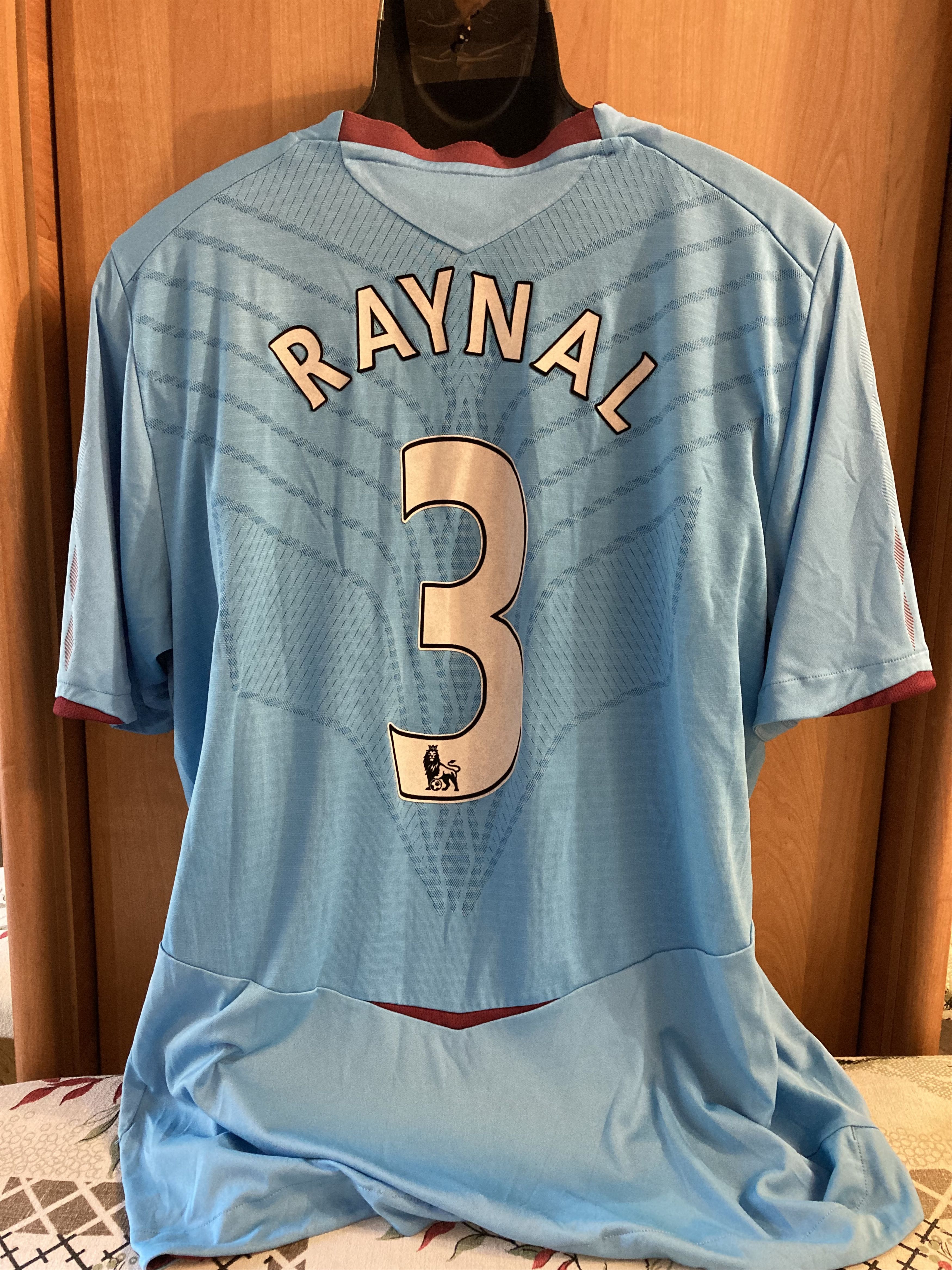 Maillots domicile et extérieur West Ham 25-26 dévoilés - Footy Headlines FR