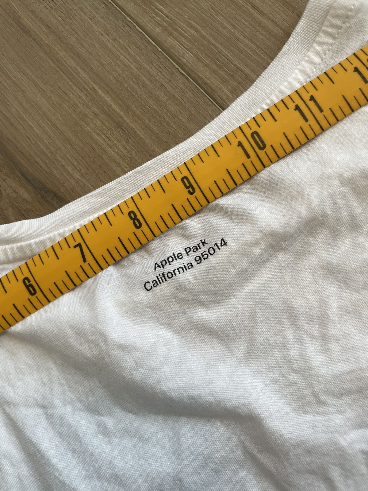 Apple Official Apple Park Path T-Shirt White Size M Visitor Center Size US M / EU 48-50 / 2 - 5 Thumbnail