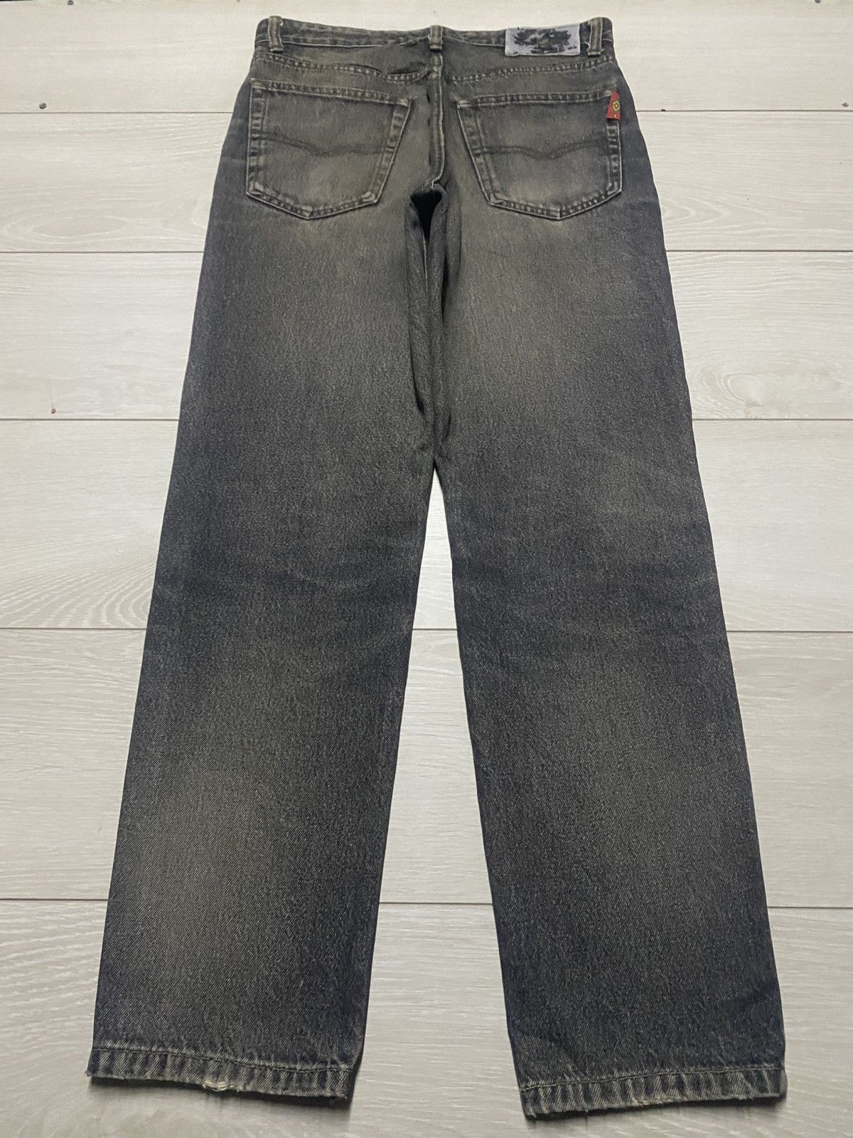 Japanese Brand Japanese Brand Mud Wash Denim Tappered Leg Jeans Size US 31 - 2 Thumbnail