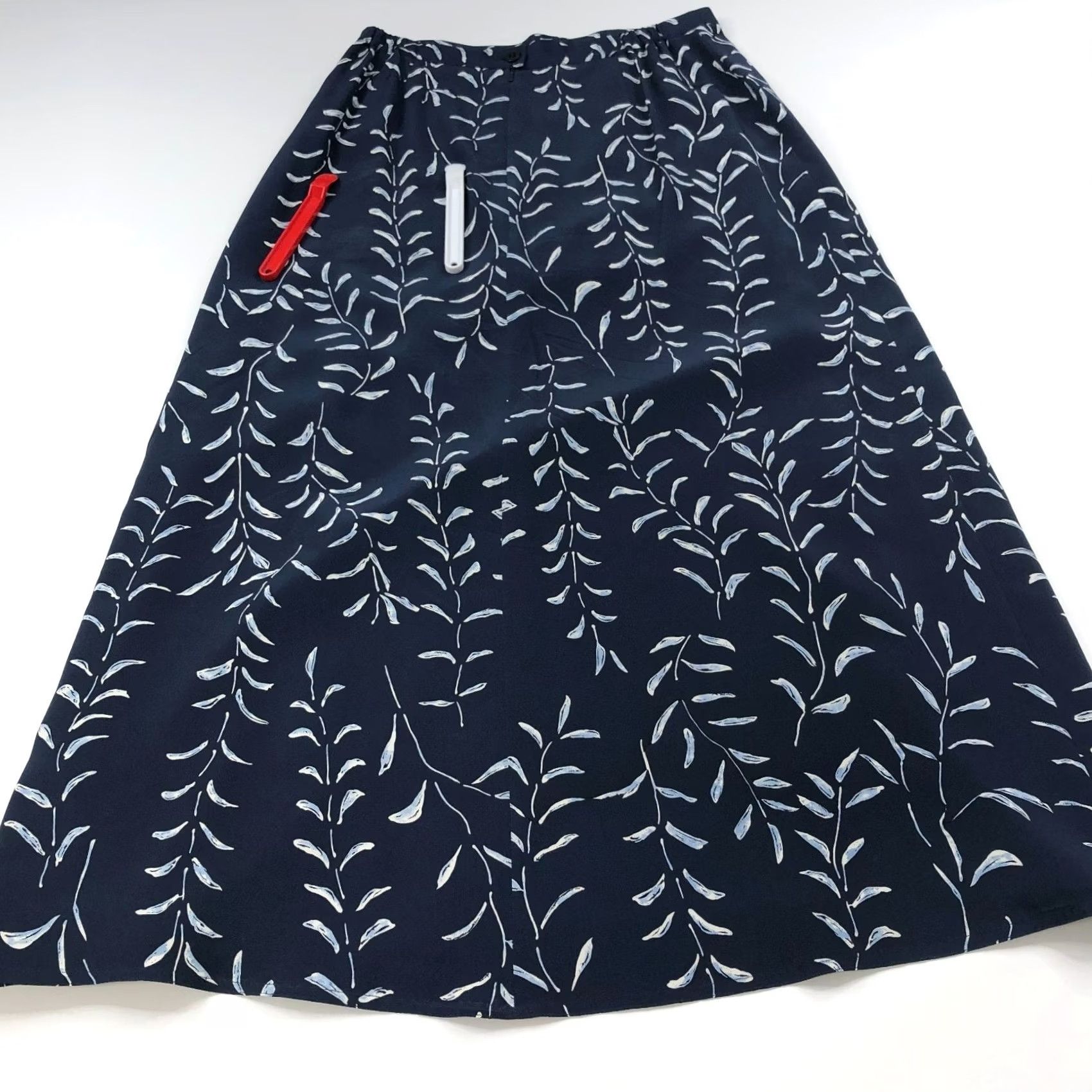 Vintage Due Per Due 100% Silk Lined Maxi Skirt Blue 10 Fits 29In Button Zip PLS READ Size 32" / US 10 / IT 46 - 6 Thumbnail