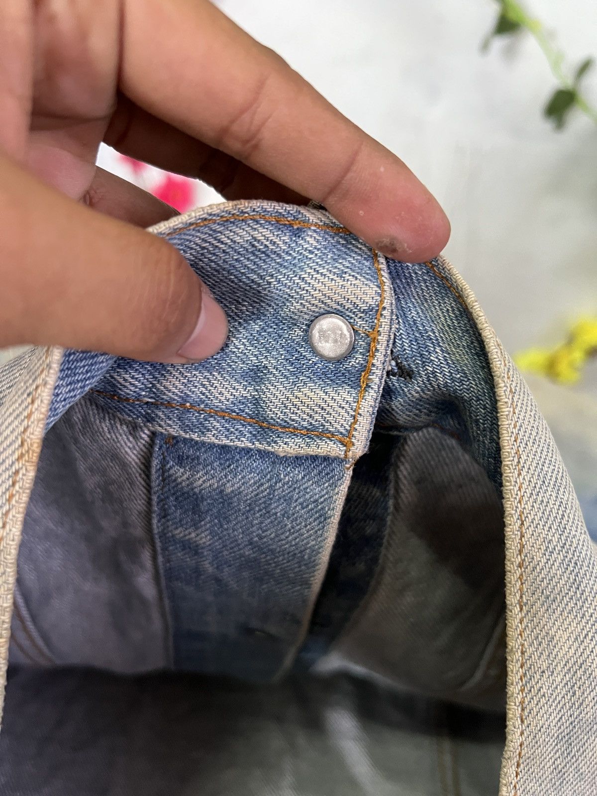Levi's Vintage Levis Distress Denim Jacket Size US S / EU 44-46 / 1 - 13 Thumbnail