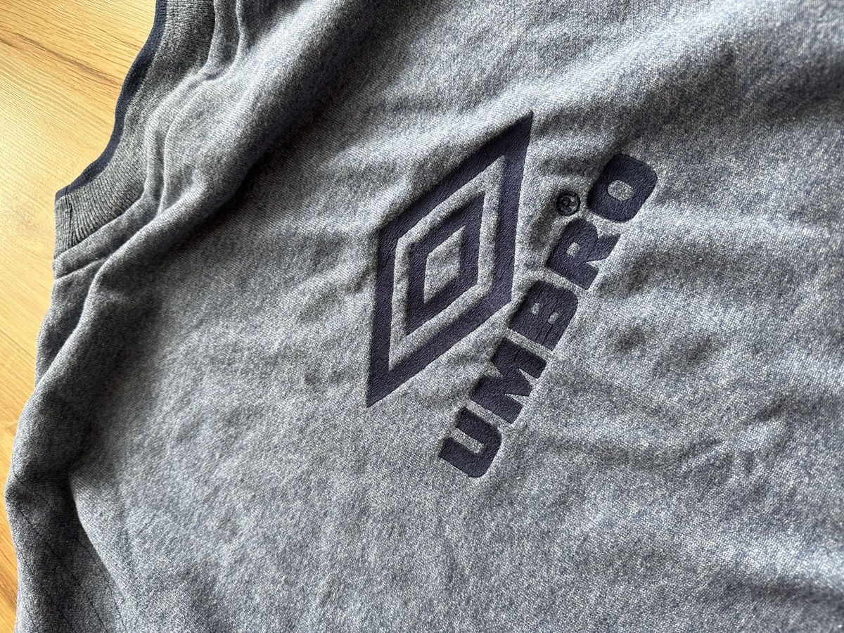 Umbro Vintage boxy umbro archive tee tshirt jersey 90s logo Size US L / EU 52-54 / 3 - 10 Thumbnail