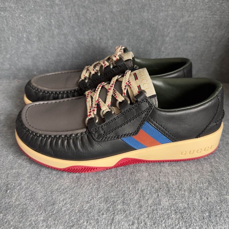 Gucci Gucci Stylish Low-Top Leather Sneakers for Men 0079 Size US 8.5 / EU 41-42 - 1 Thumbnail
