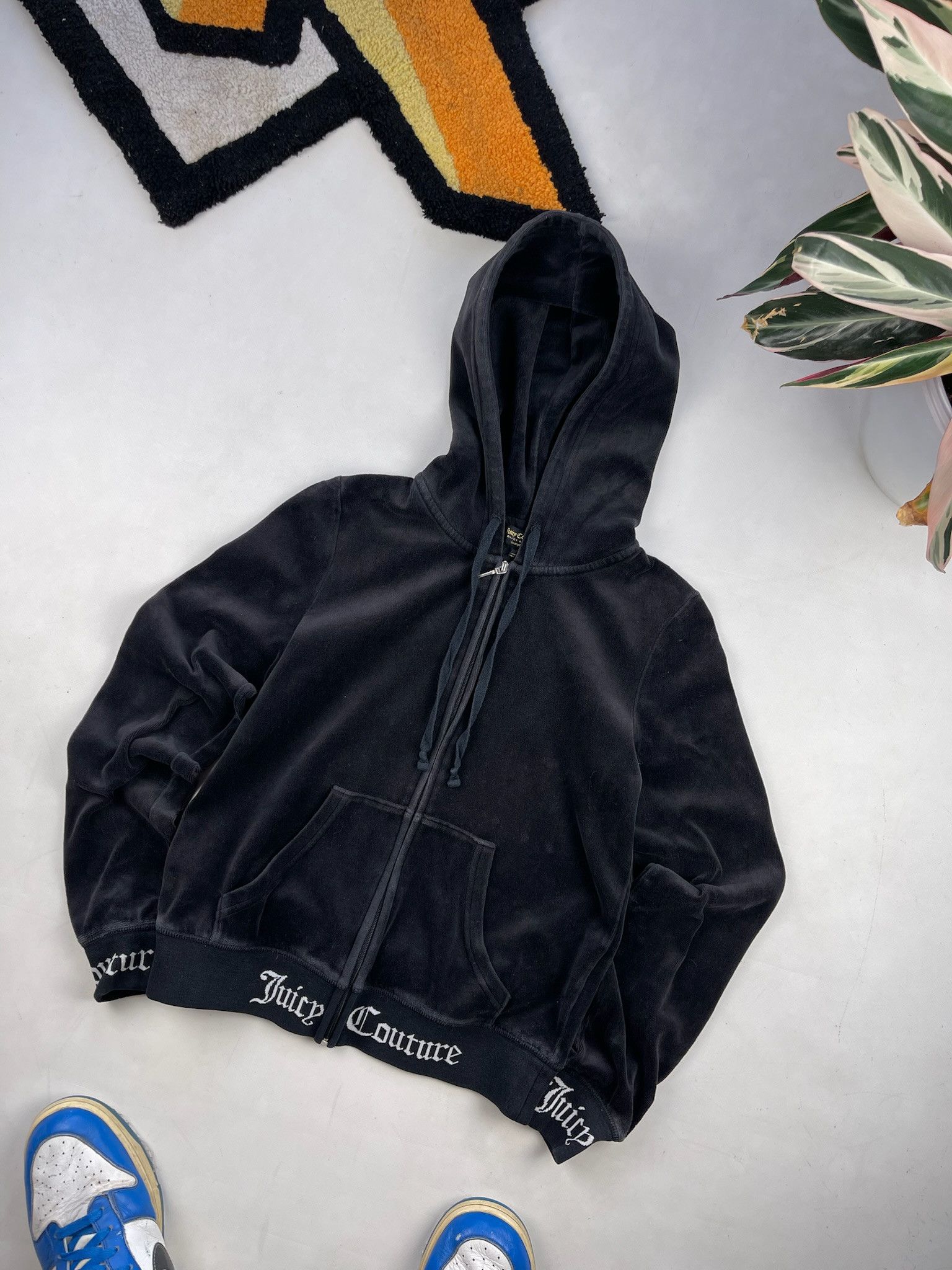 🖤00’s Juicy Couture Velour Zip Hoodie Vintage Y2K