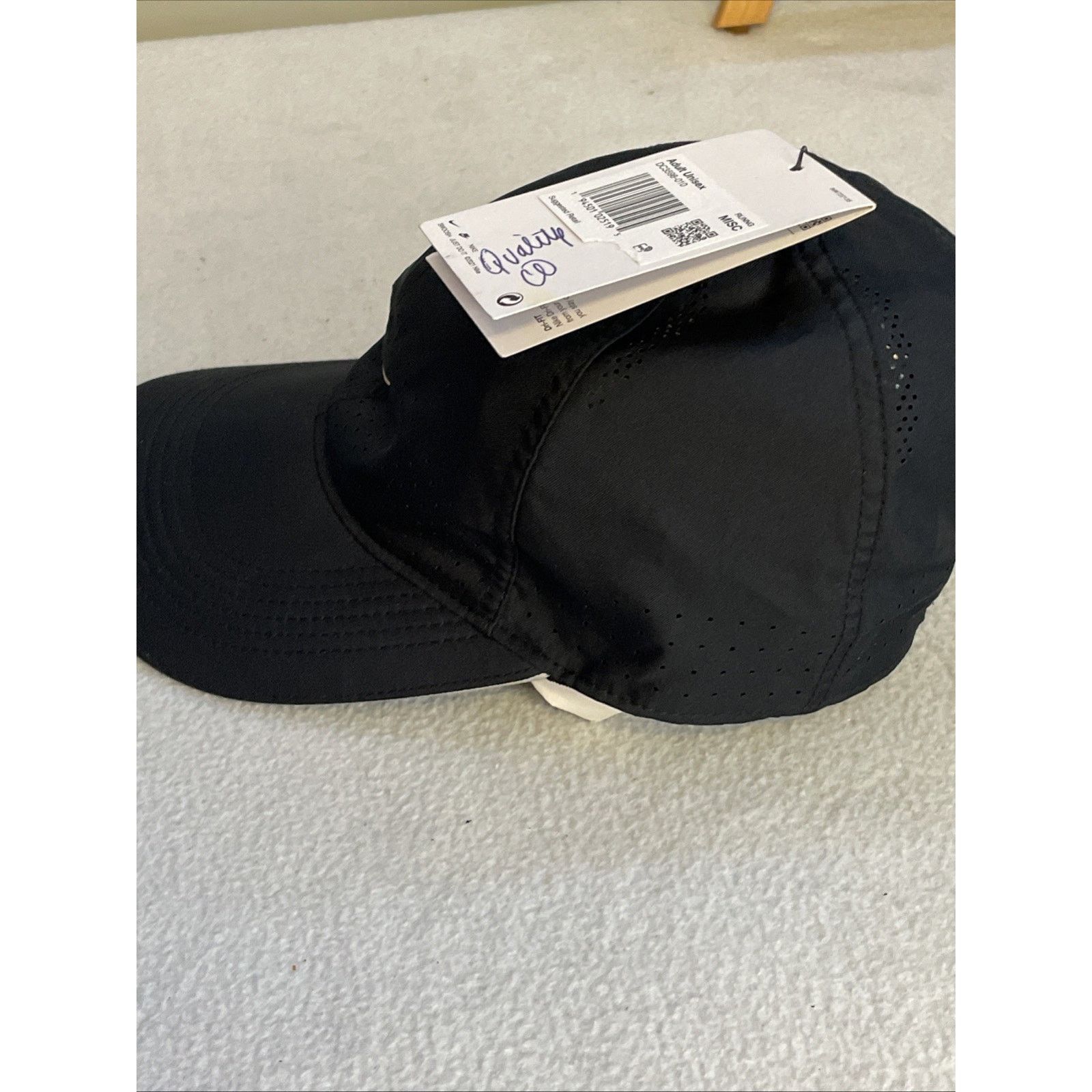 Nike NEW Nike Adult Reflective Featherlight Run/Tennis/Golf Hat Size ONE SIZE - 10 Thumbnail