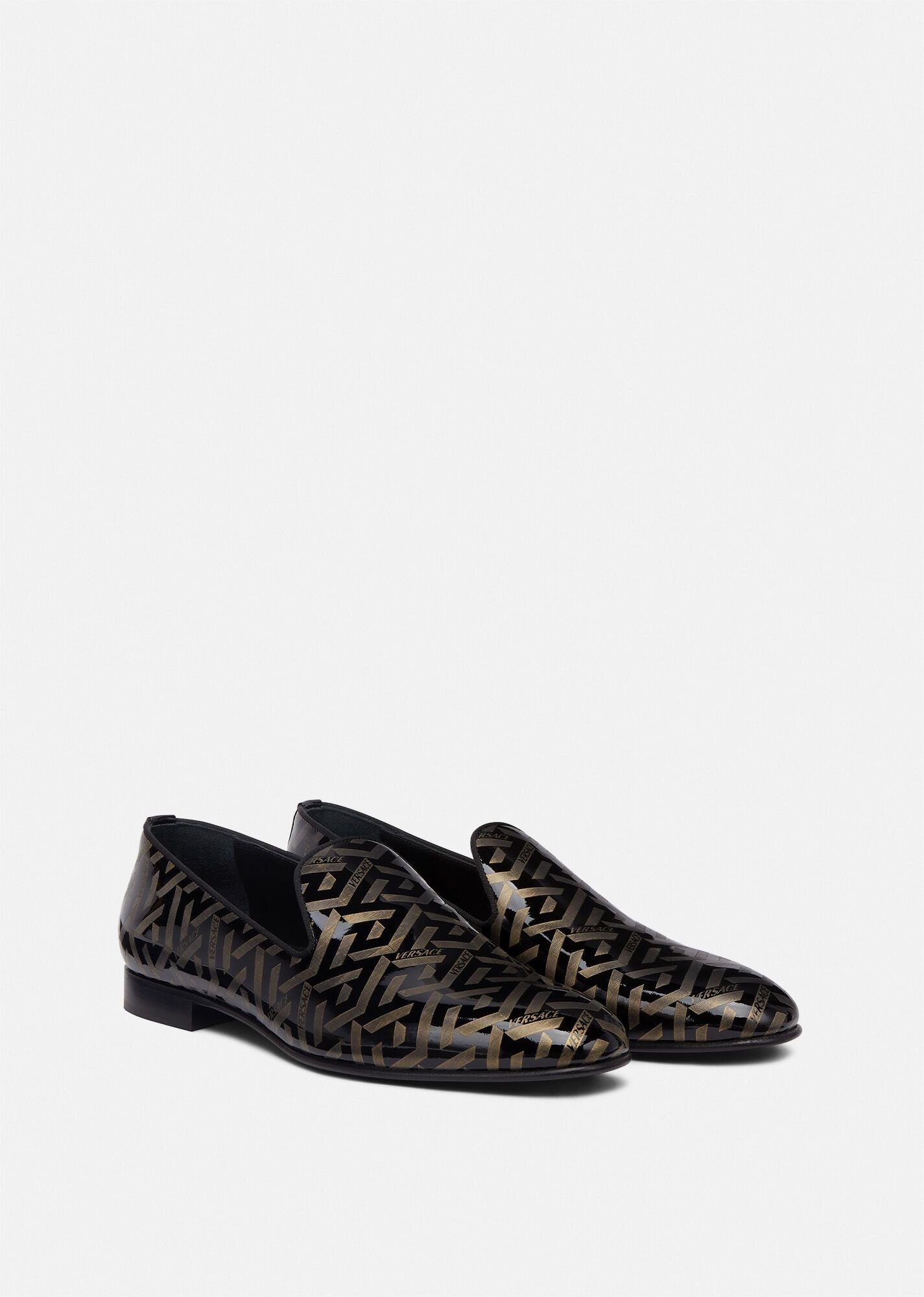 Versace o1y0425 Logo Loafers in Black/Gold Size US 6 / EU 39 - 3 Thumbnail