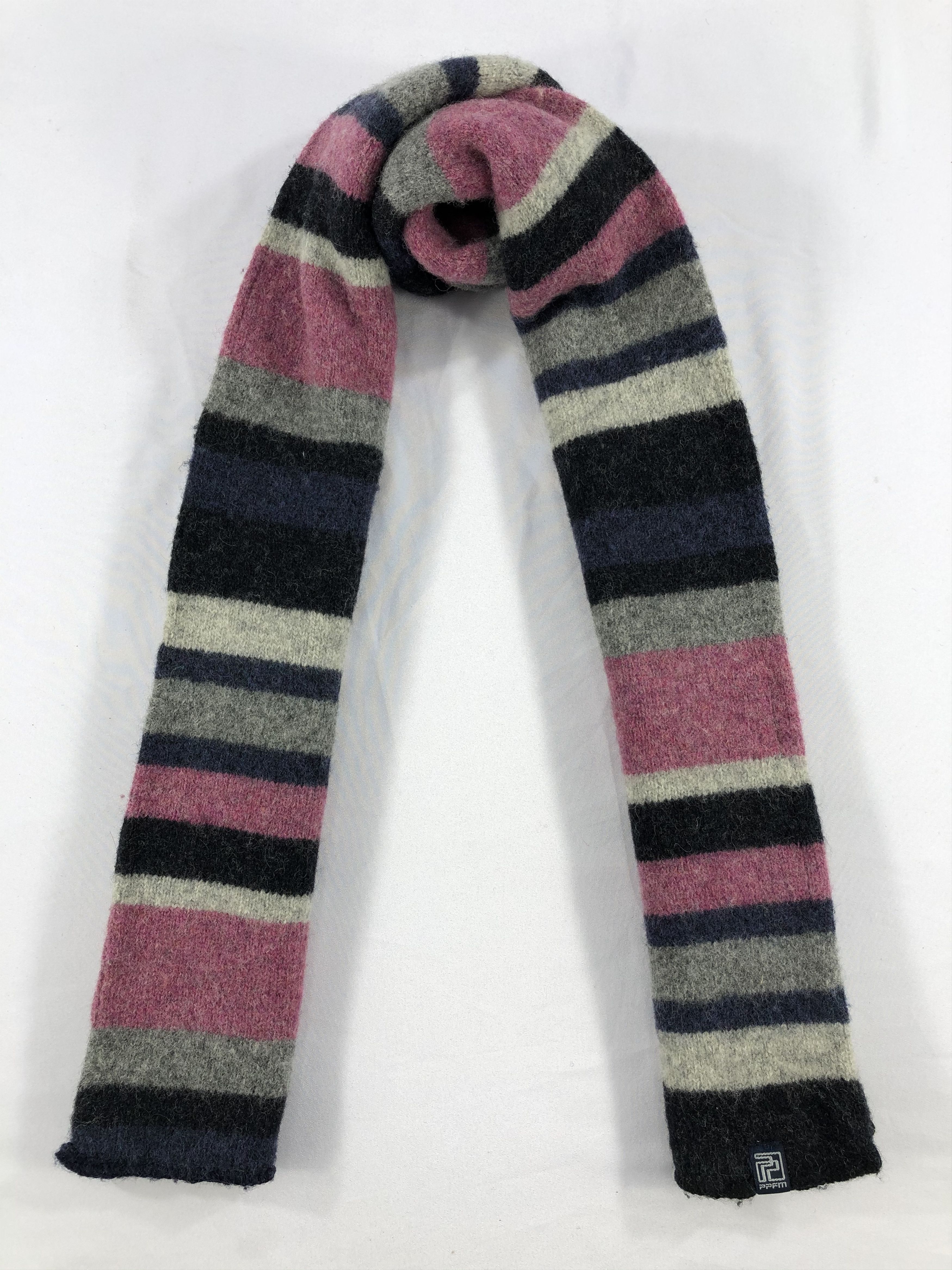 PPFM Vintage PPFM Scarf/Muffler/Neckwear MF1680 Size ONE SIZE - 1 Thumbnail