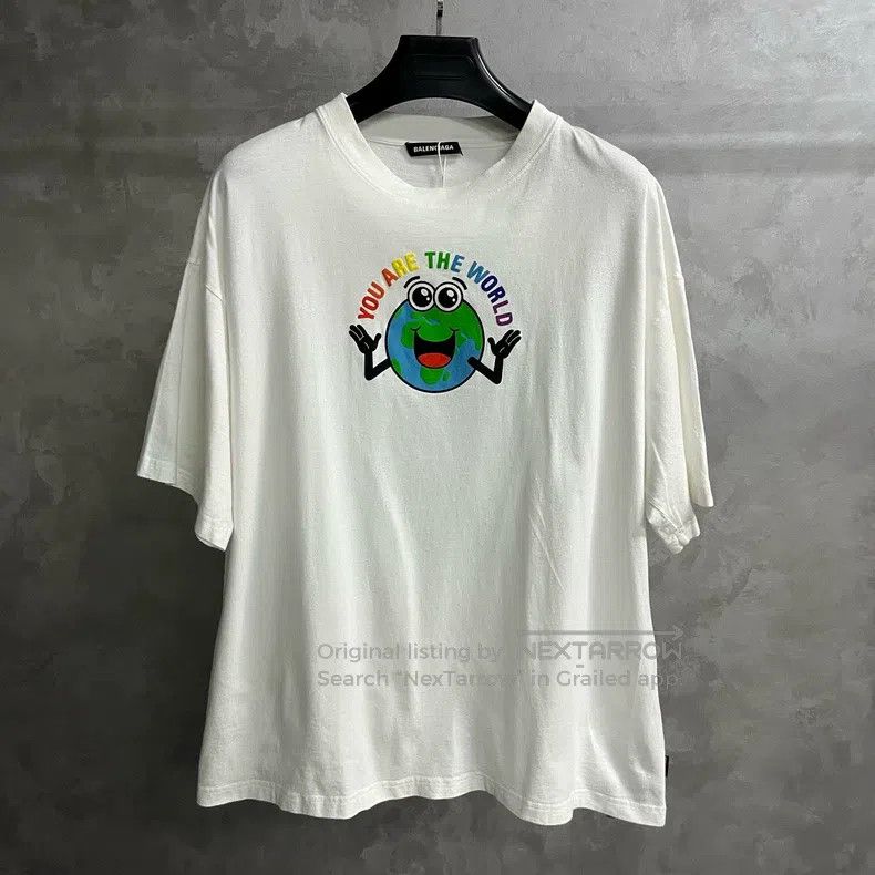 Balenciaga Balenciaga White printed T-shirt with round neck and short Size US XL / EU 56 / 4 - 1 Thumbnail