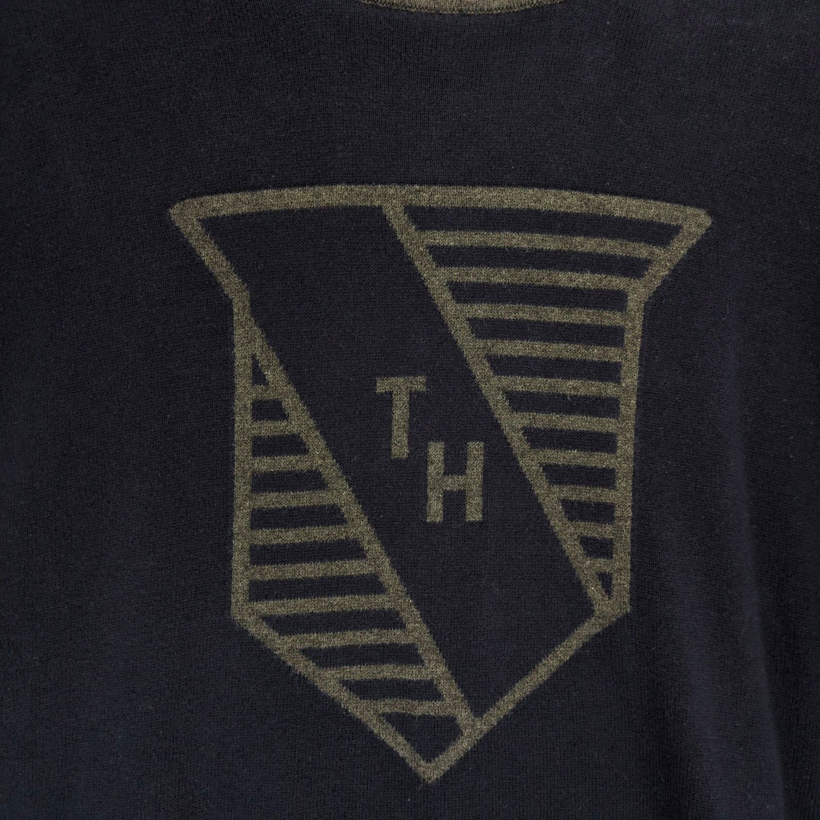 Tommy Hilfiger Tommy Hilfiger Men's L TH Crest Knit Crew Sweater Size US L / EU 52-54 / 3 - 3 Thumbnail