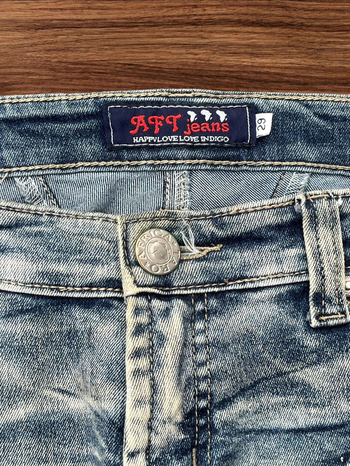 Japanese Brand × Le Grande Bleu (L.G.B.) Vintage Japanese Brand Stone Washed Grunge Style Flare Jeans Size 29" - 7 Thumbnail