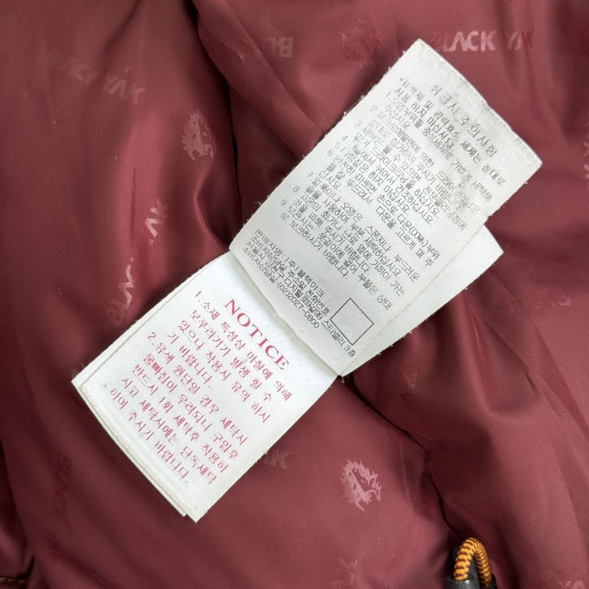 BLACKYAK Black Yak Extreme Peak Down Yellow Men Jacket Gorpcore Size US L / EU 52-54 / 3 - 21 Thumbnail