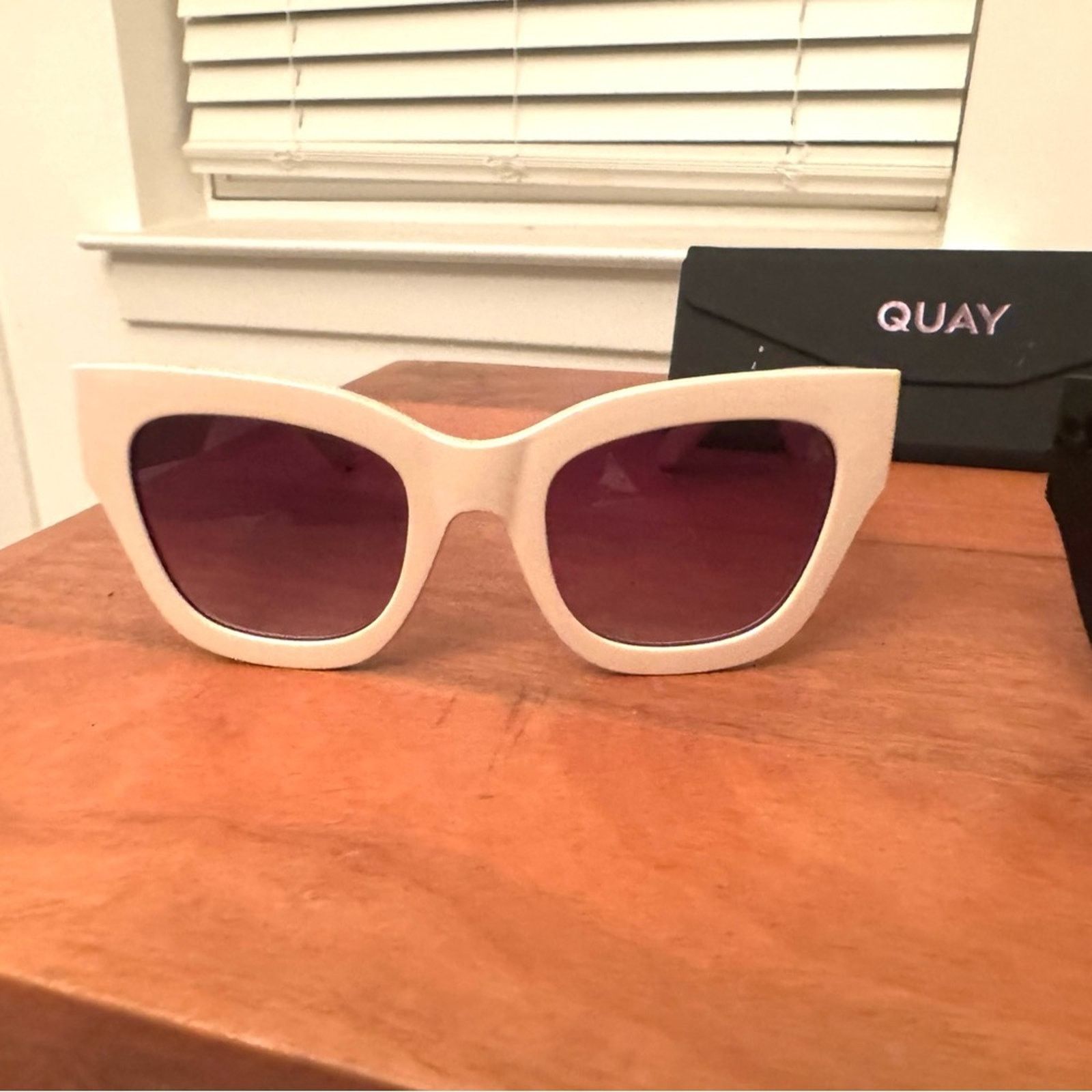 Quay NEW Quay Australia By The Way Women
