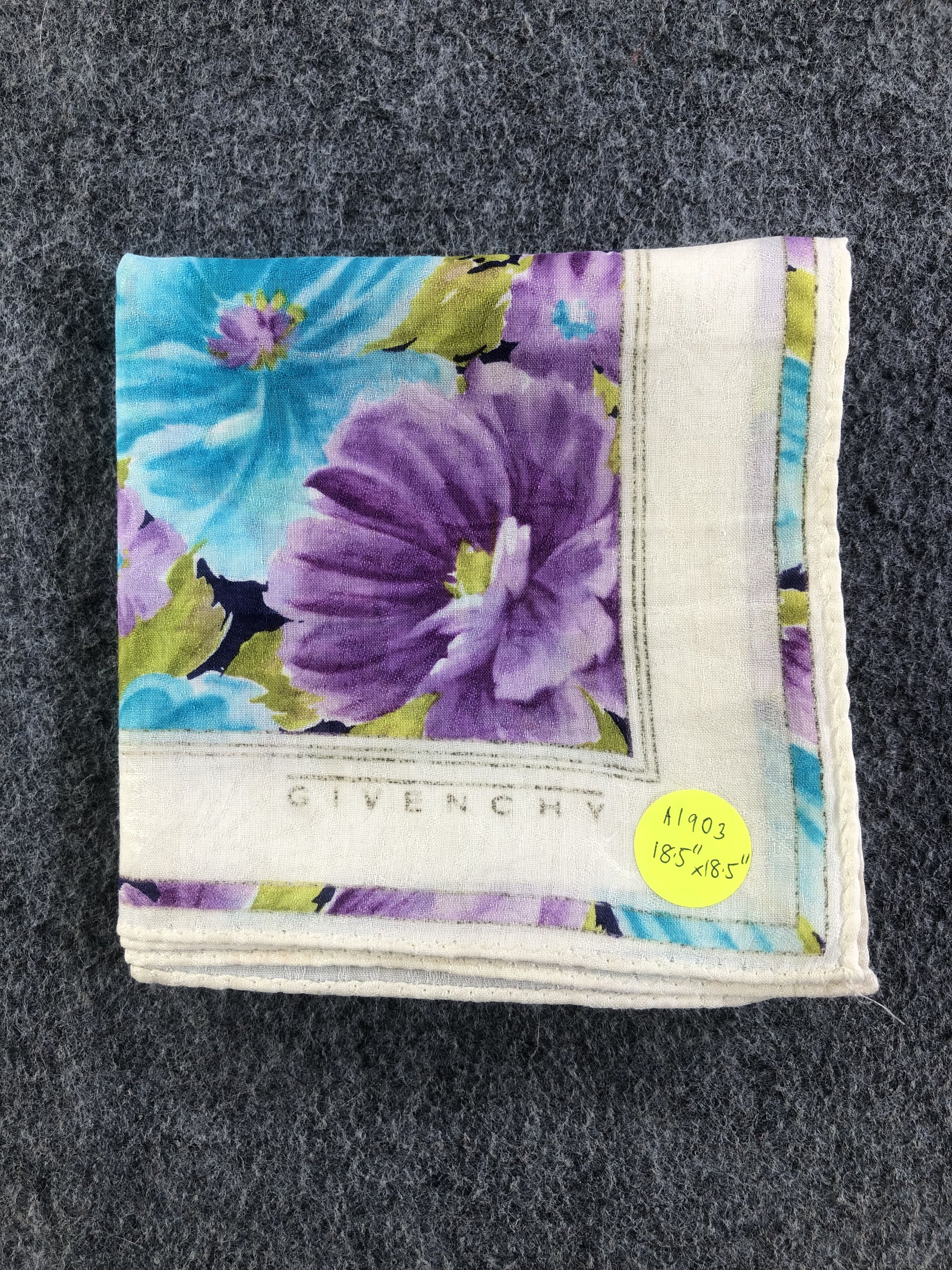 Vintage Givenchy Floral Handkerchief / Bandana / Neckerchief A1903 Size ONE SIZE - 6 Thumbnail