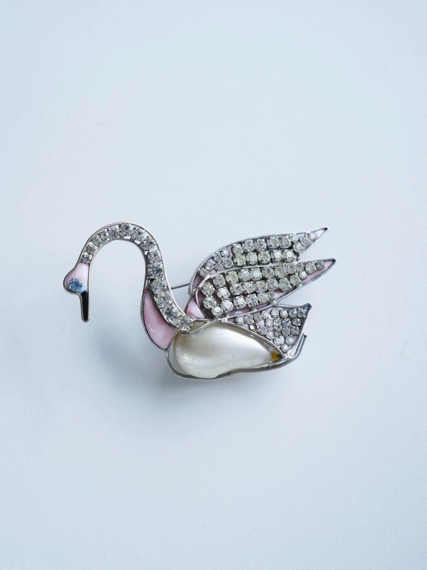 Other Gripoix 1960s French Swan Brooch - Pink Glass, Pearl Size ONE SIZE - 2 Thumbnail