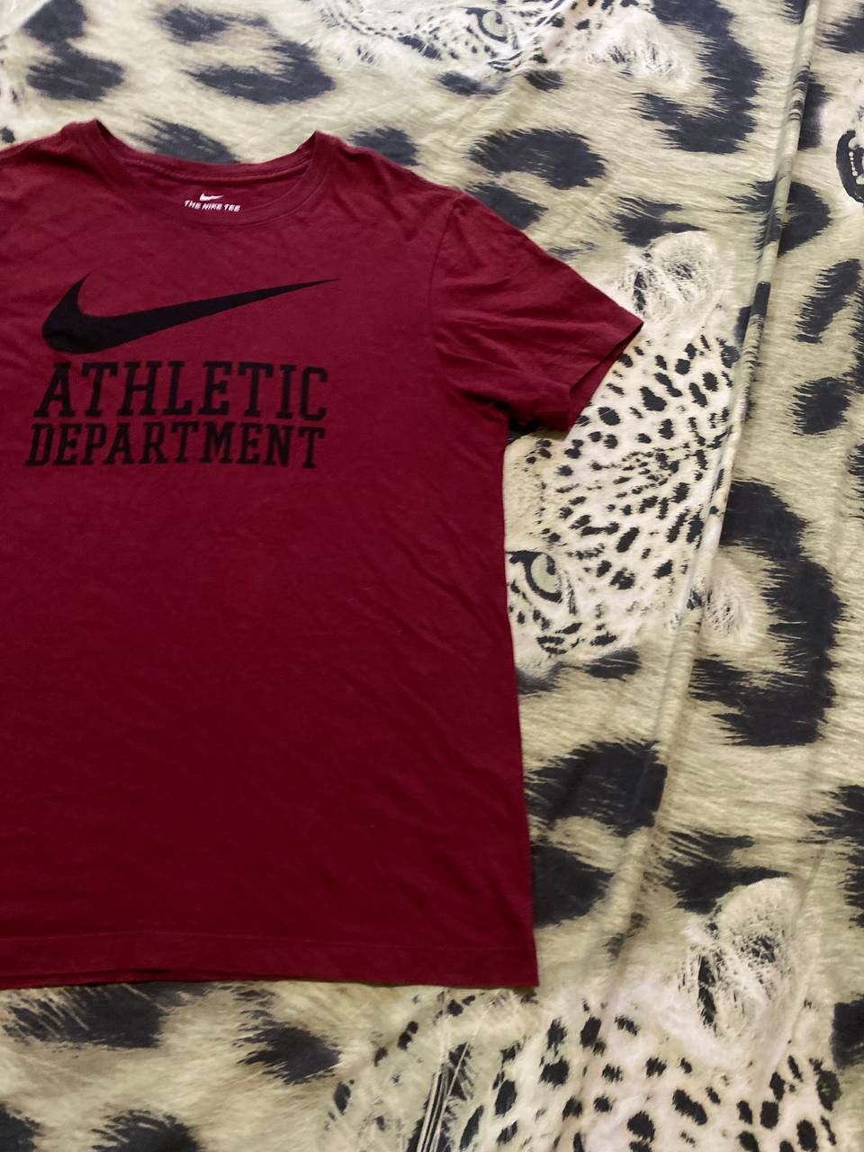 Nike T-Shirt Streetwear big logo Y2K Vintage NIke Size US S / EU 44-46 / 1 - 7 Thumbnail
