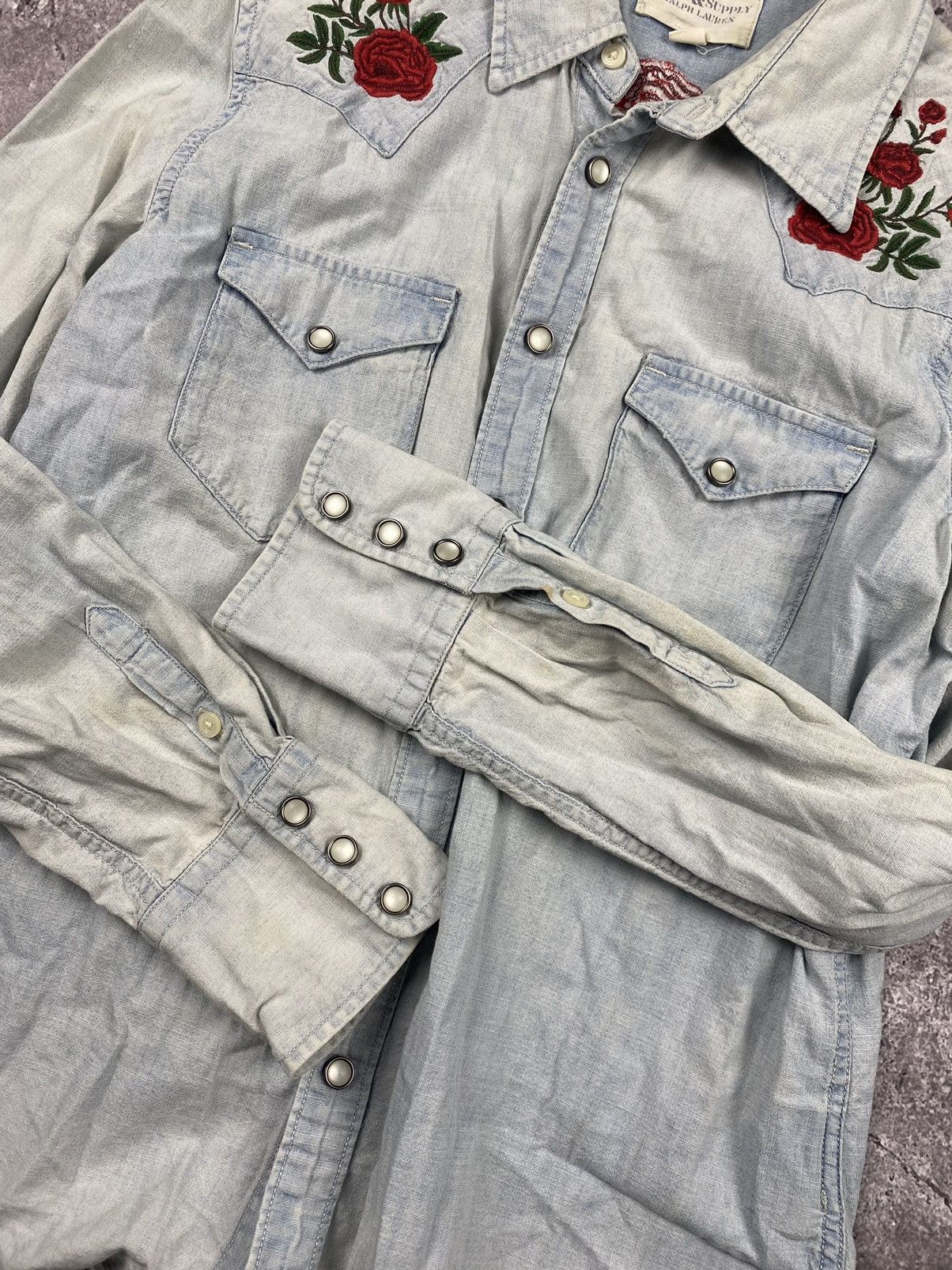 Denim & Supply Ralph Lauren × Polo Ralph Lauren × Vintage Vintage Ralph Lauren Denim Supply roses embroider logo shirt Size US S / EU 44-46 / 1 - 5 Thumbnail