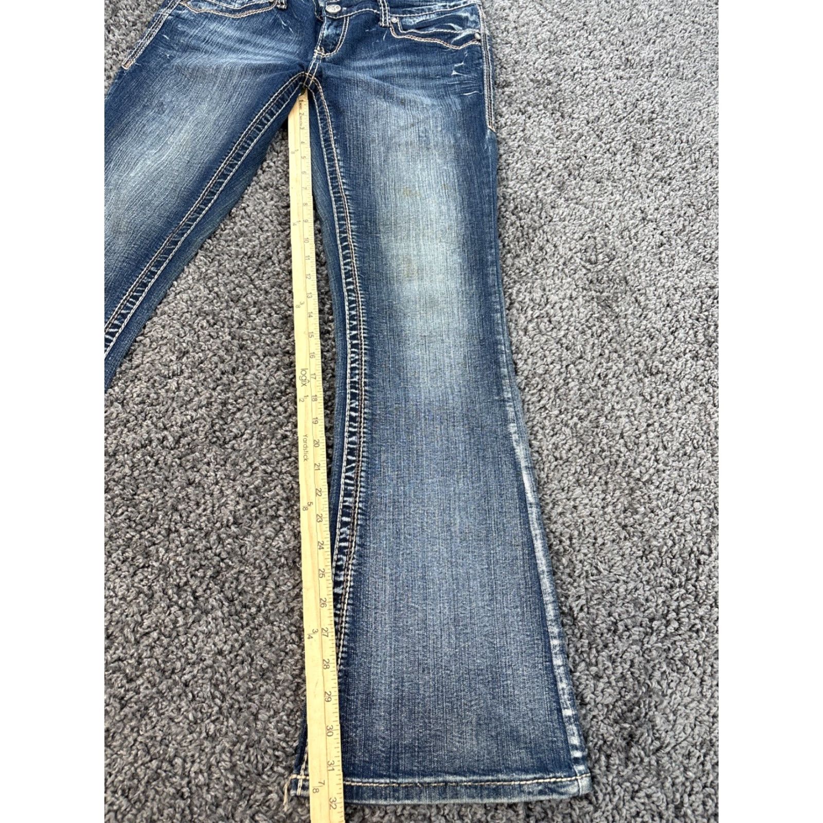 Vintage **Ariya Jeans Womens Blue Boot Cut Distressed Embroidered Stitch** User: Ariya Jeans Womens Blue Boot Cut Distressed Embroidered Stitch Size 32" / US 10 / IT 46 - 3 Thumbnail