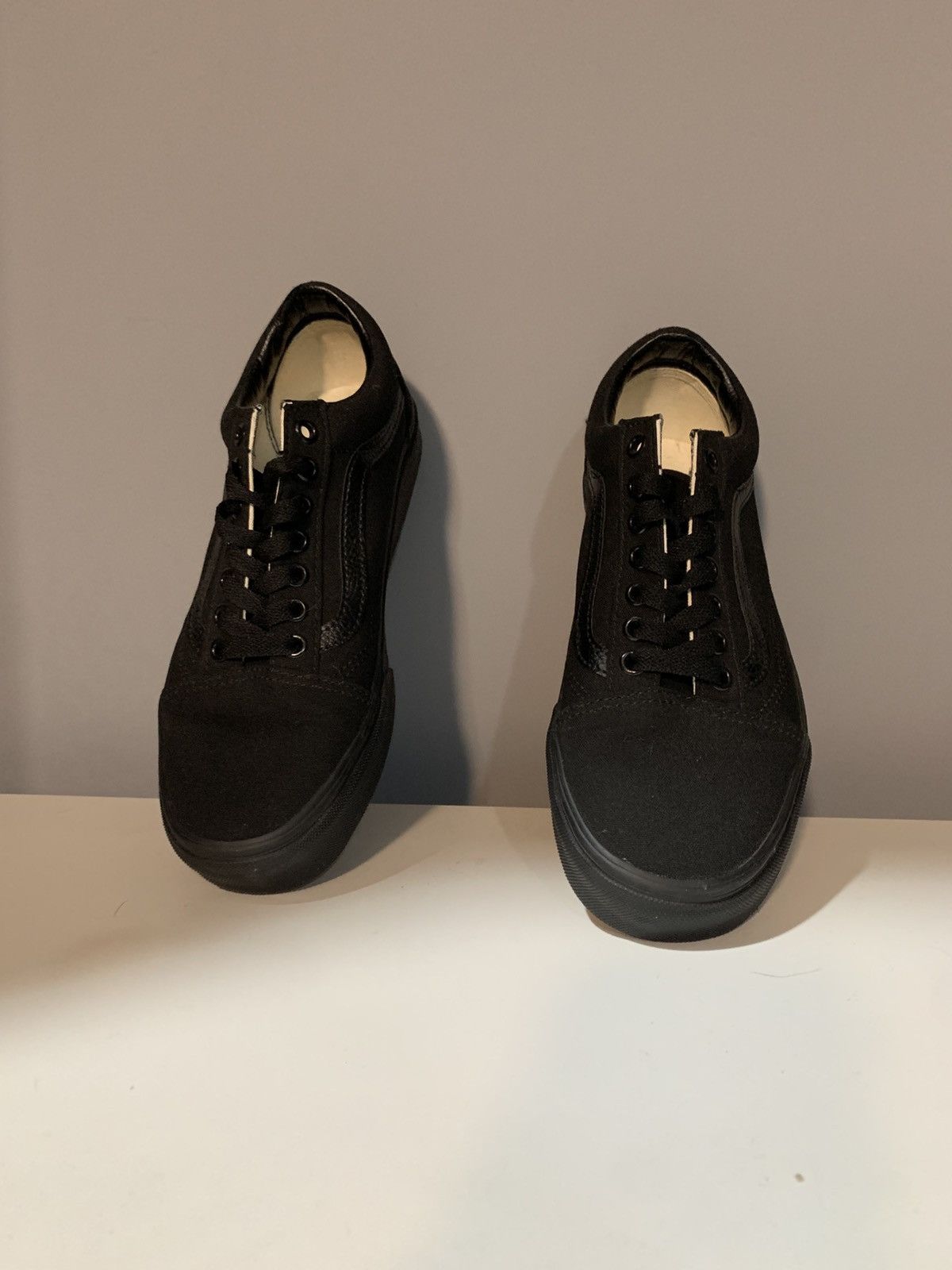 Vans Vans Sk8-Hi "Triple Black" Size US 7 / EU 40 - 3 Thumbnail