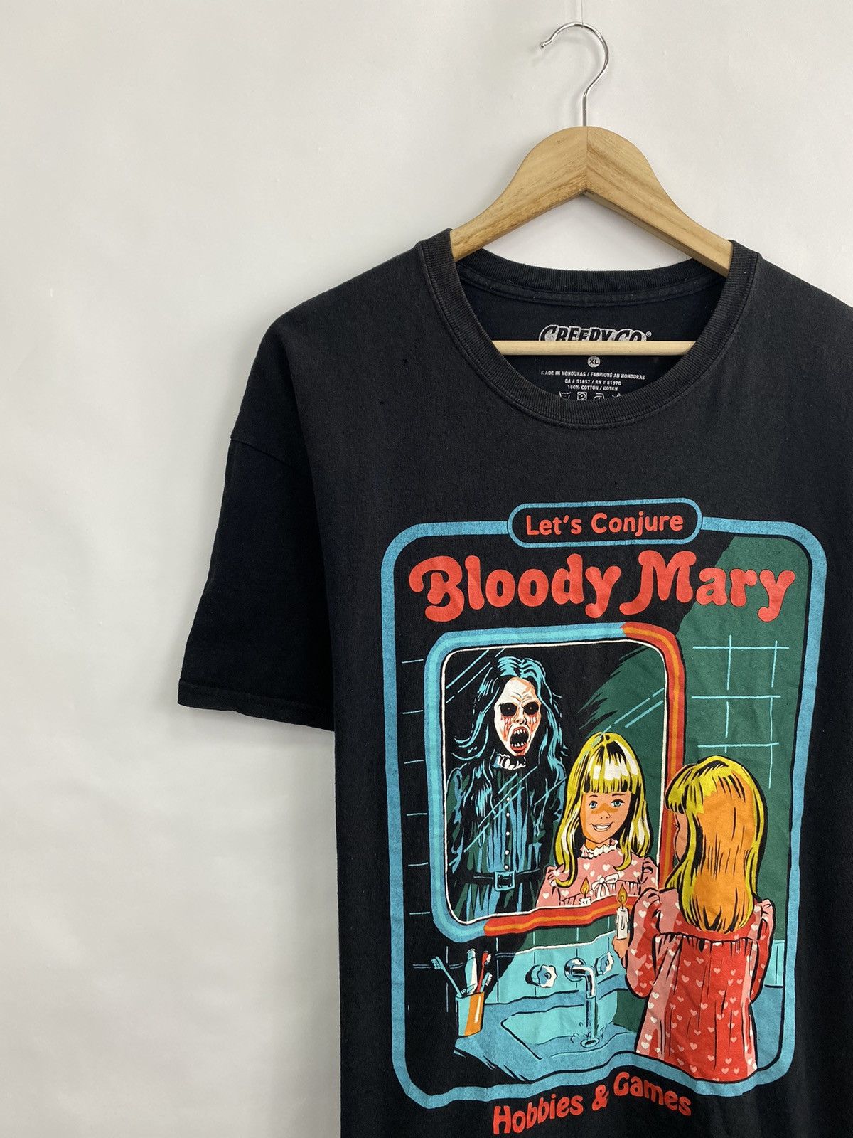 Band Tees 💀Vintage Y2K Bloody Mary Hobbies Games Halloween Skull Death Size US XL / EU 56 / 4 - 3 Thumbnail