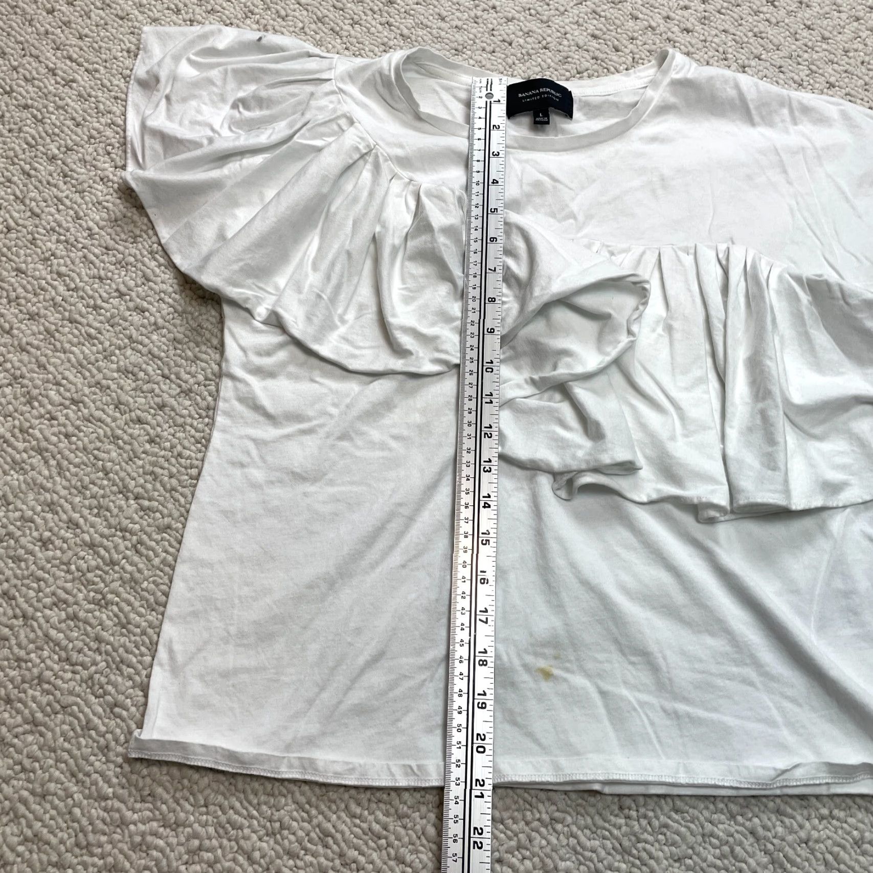 Banana Republic BANANA REPUBLIC Limited Edition Diagonal Ruffle T Shirt Womens Large White Top Size L / US 10 / IT 46 - 4 Thumbnail