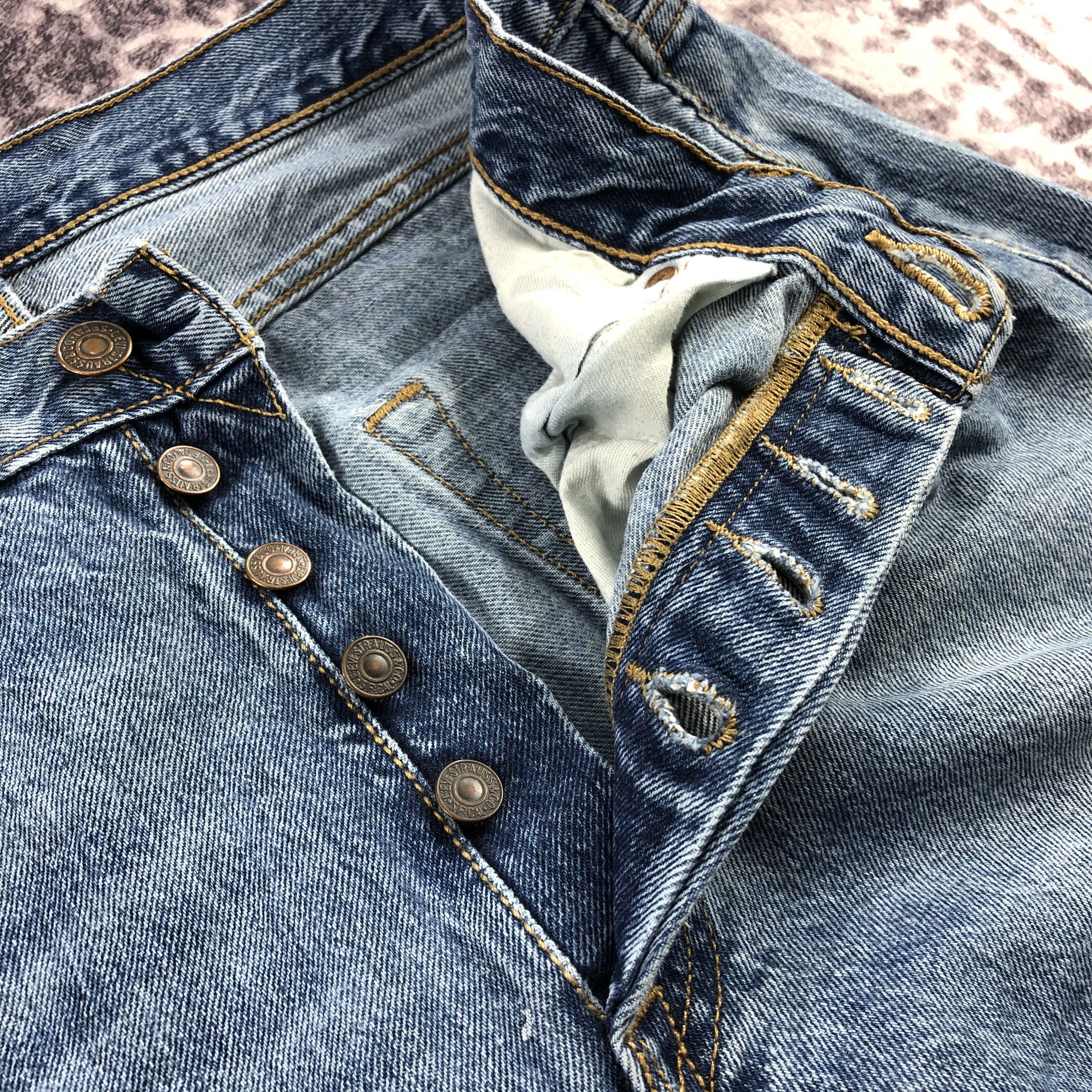 Levi's × Vintage Vintage Blue Wash Levis 501 Jeans-JM2862 Size US 34 / EU 50 - 11 Thumbnail