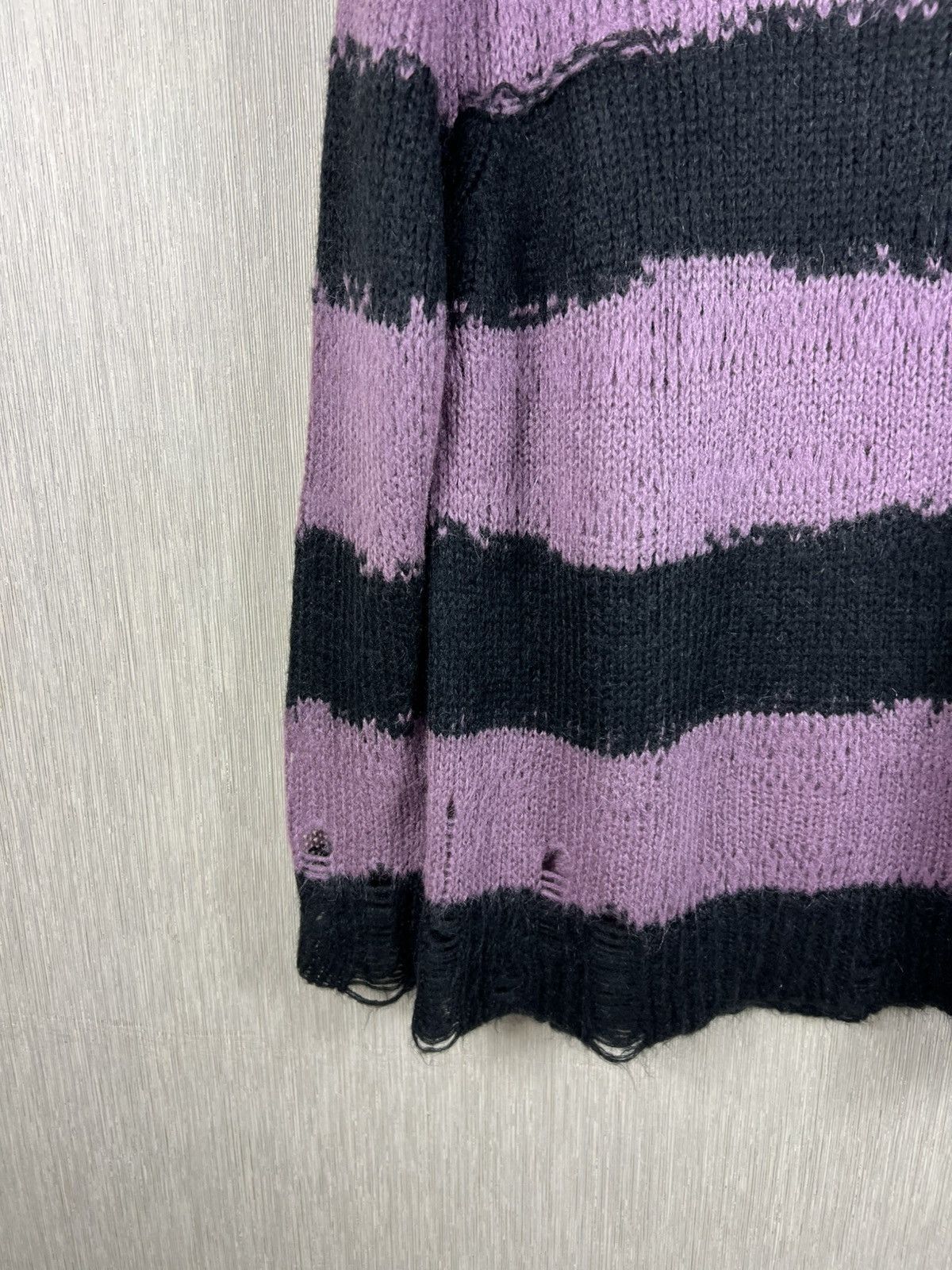 Acne Studios Acne Studios distressed open knit sweter striped Kurt Cobain Size US M / EU 48-50 / 2 - 6 Thumbnail