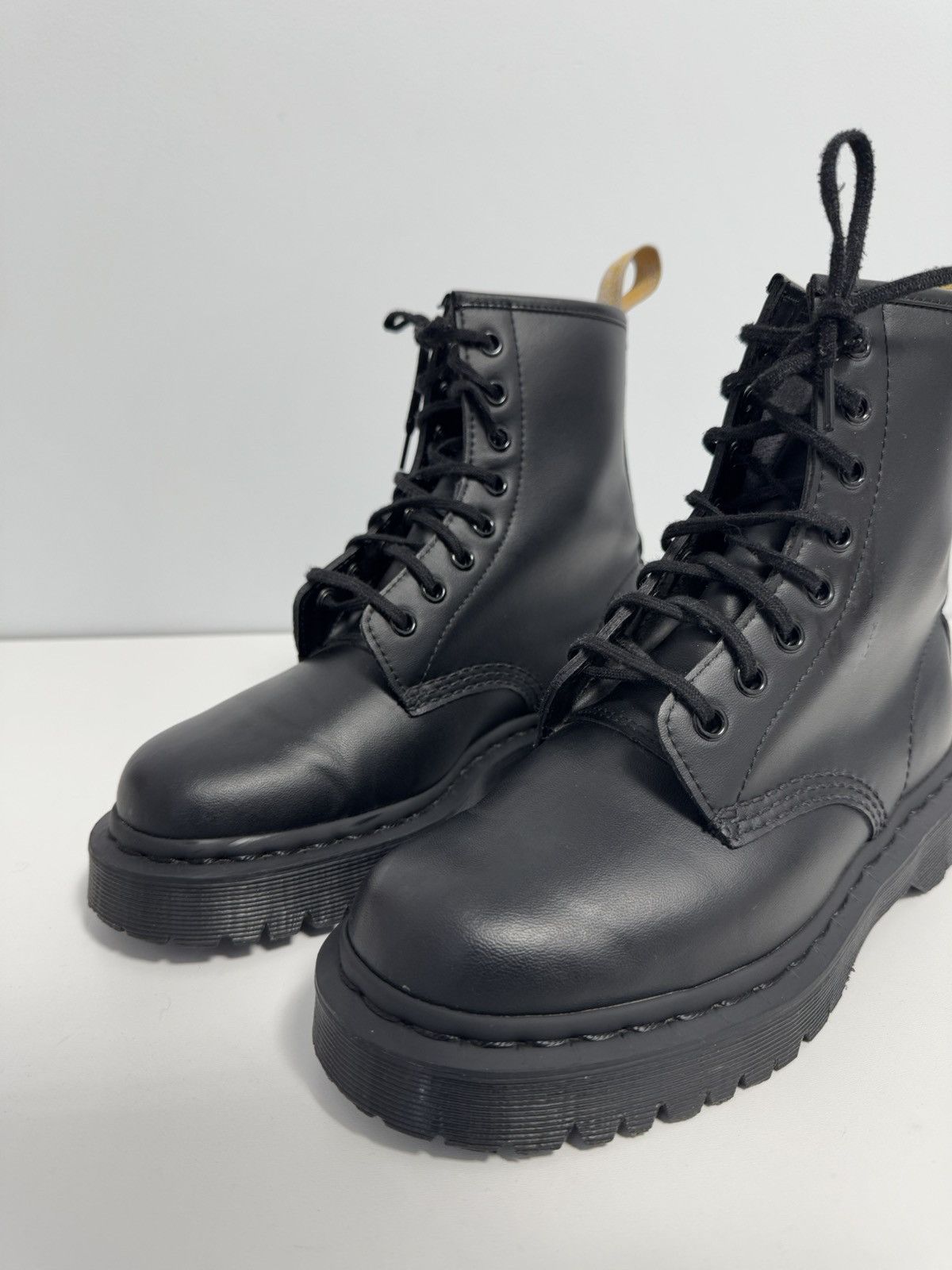 Dr. Martens Dr Martens AirWair Mono Vegan Leather 27032 Lace Boots EU-37 Size US 7 / IT 37 - 2 Thumbnail