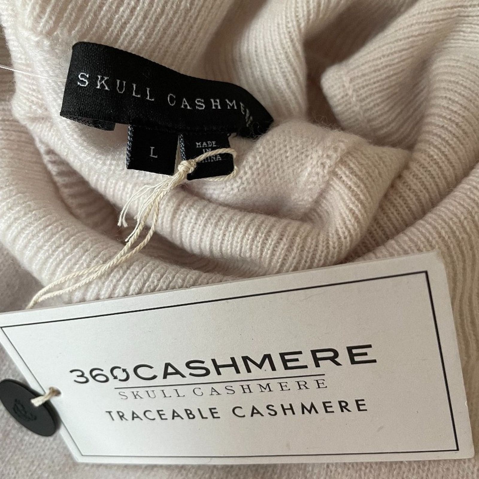 360Cashmere Gerri Cashmere Turtleneck Sweater from 360 Cashmere Size L / US 10 / IT 46 - 6 Thumbnail
