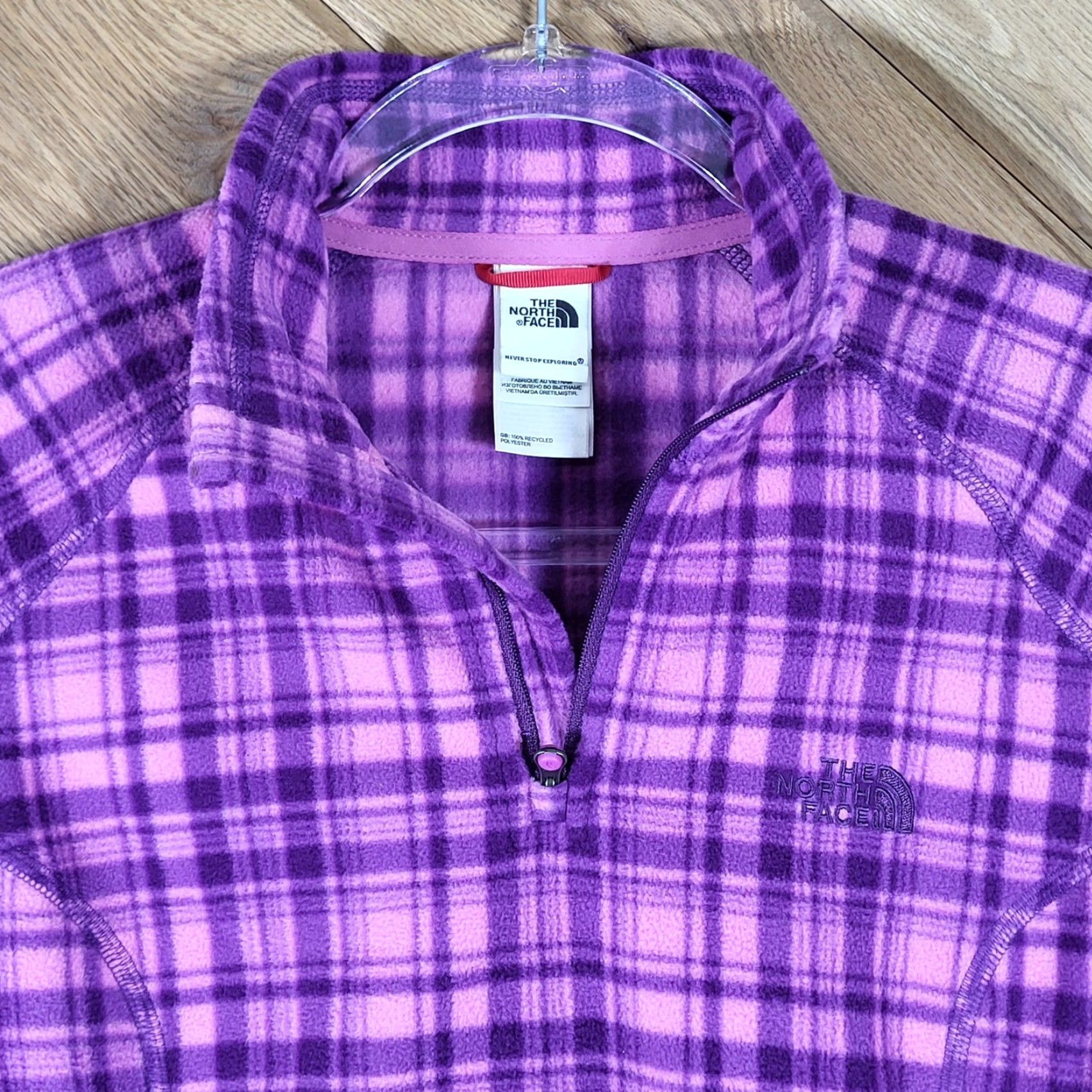 The North Face The North Face TKA 100 Fleece Pullover Womens S 1/4 Zip Plaid Purple Pink Jacket Pullover TKA100 Womens S Purple Plaid 1990s? Size S / US 4 / IT 40 - 2 Thumbnail