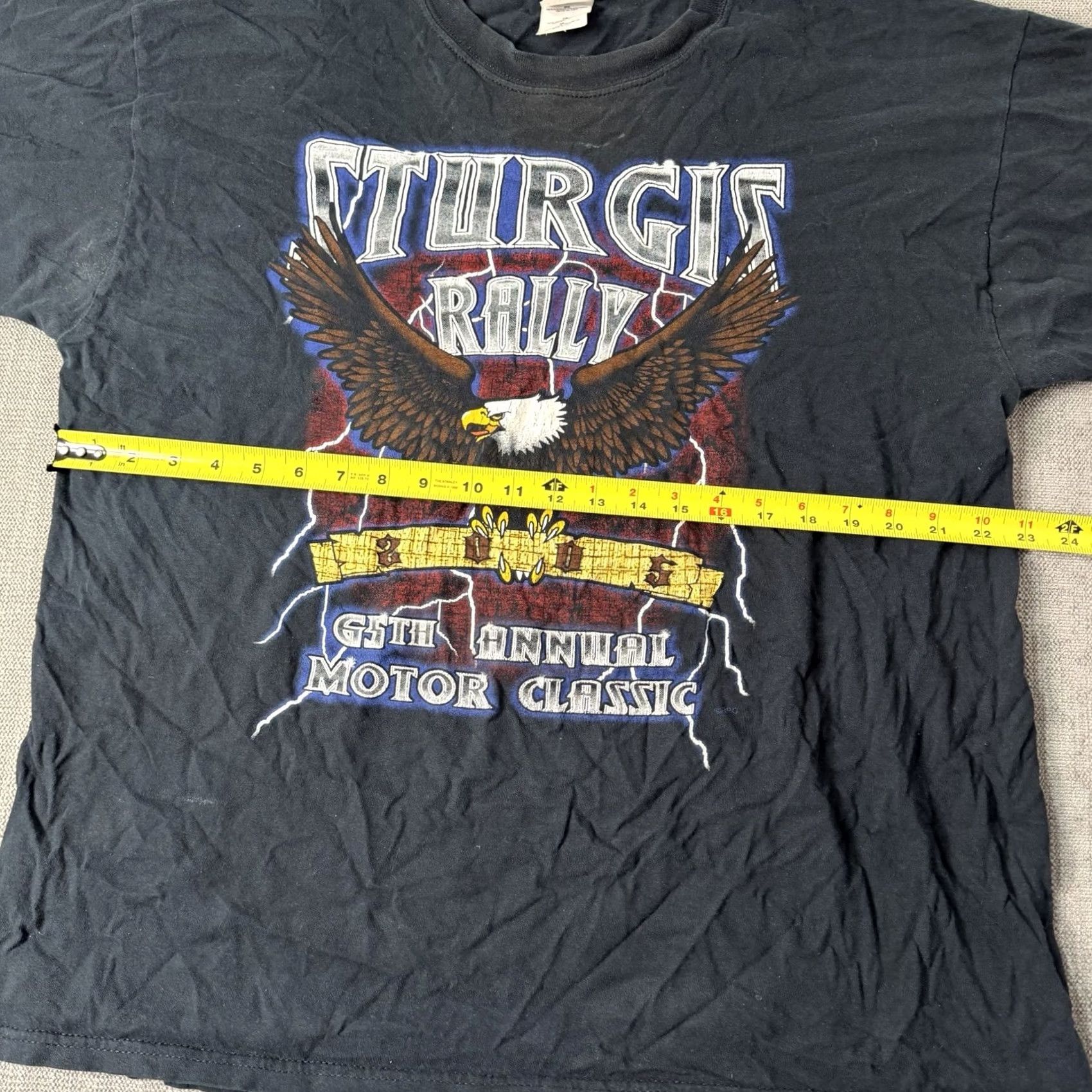 Gildan VINTAGE Sturgis 2005 Black Hills Rally T-Shirt 65th Annual Eagle Thunder Logo XL Hole Gildan Heavy Cotton Unisex Adults Shirt Biker Motorcycle Logo Size US XL / EU 56 / 4 - 7 Thumbnail
