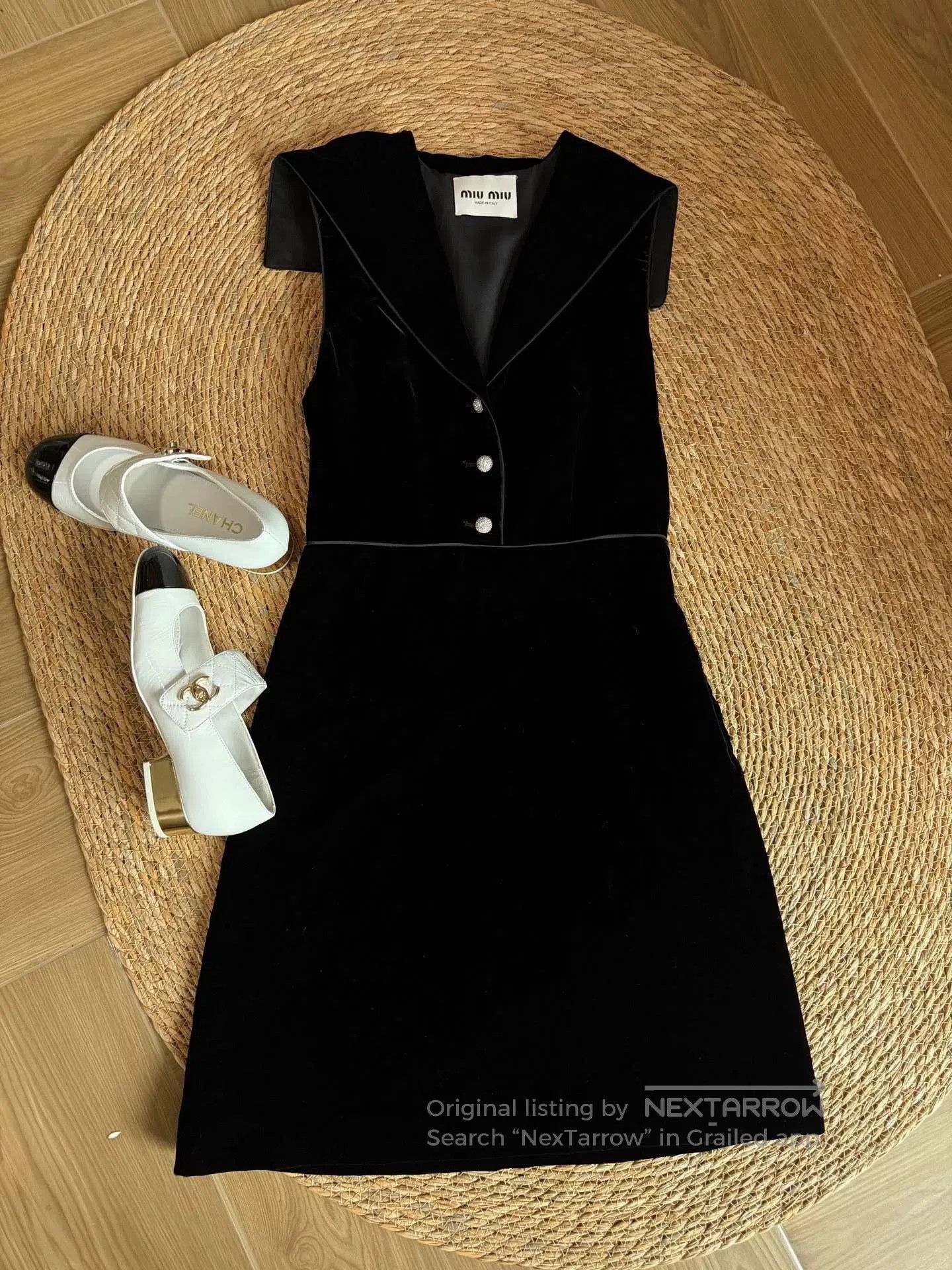 Miu Miu Miu Miu Black Velvet V-Neck Dress. Size S / US 4 / IT 40 - 1 Thumbnail
