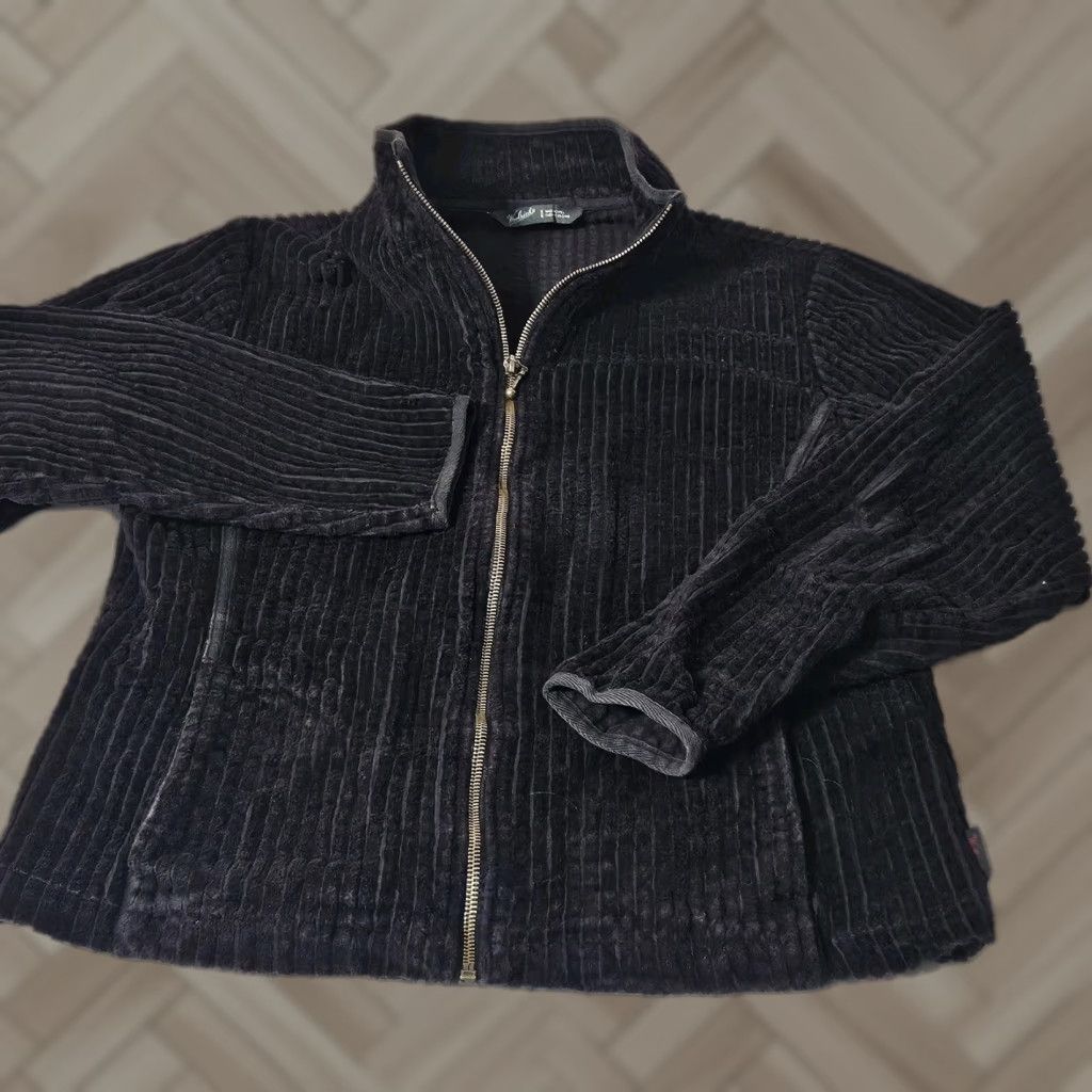 Vintage Woolrich Black Full-Zip Kinsdale Cotton Corduroy Velour Jacket Women M Size M / US 6-8 / IT 42-44 - 1 Thumbnail