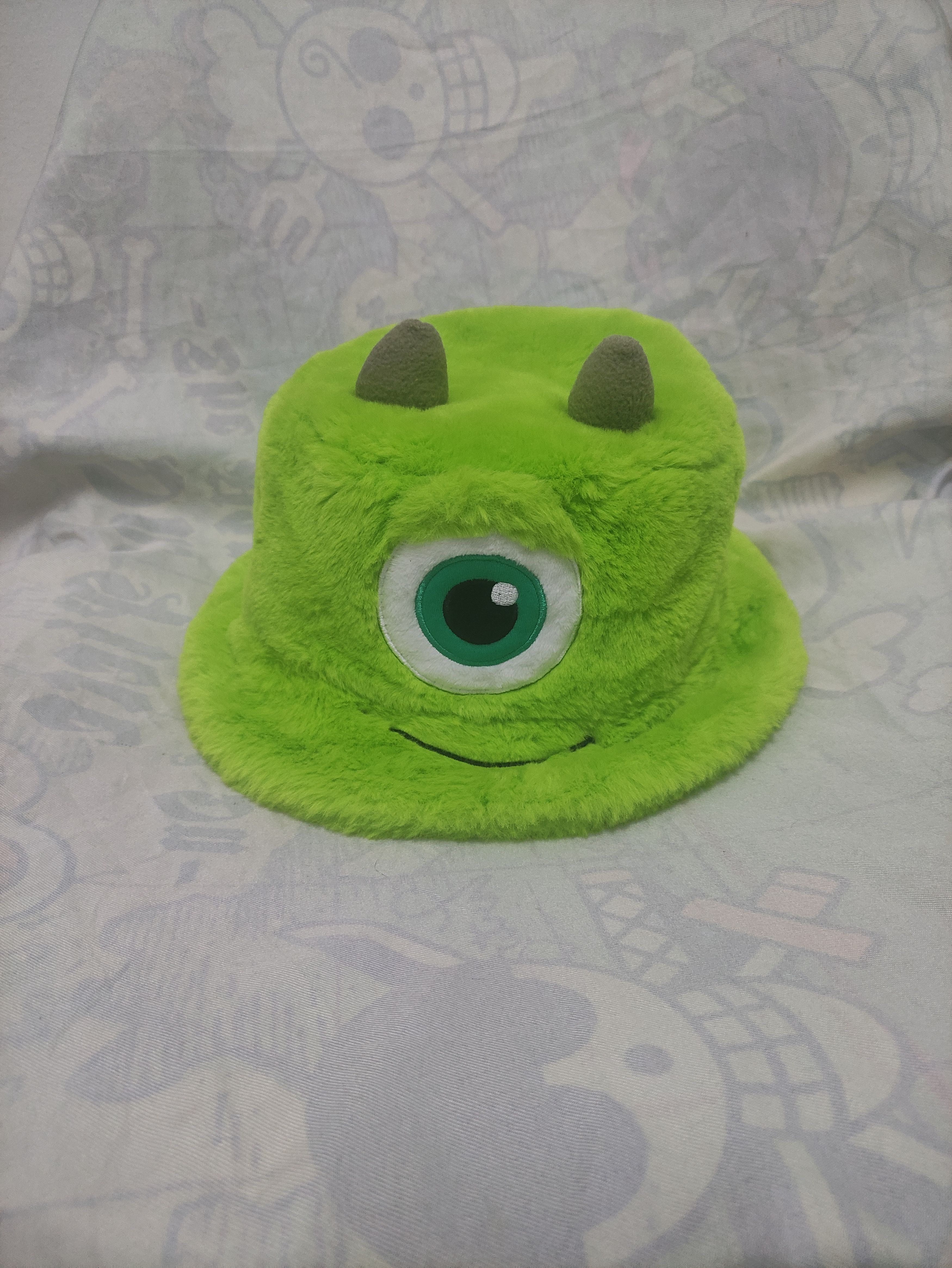 Disney MIKE WAZOWSKI MONSTER INC. FLUFFY BUCKET HAT Size ONE SIZE - 10 Thumbnail