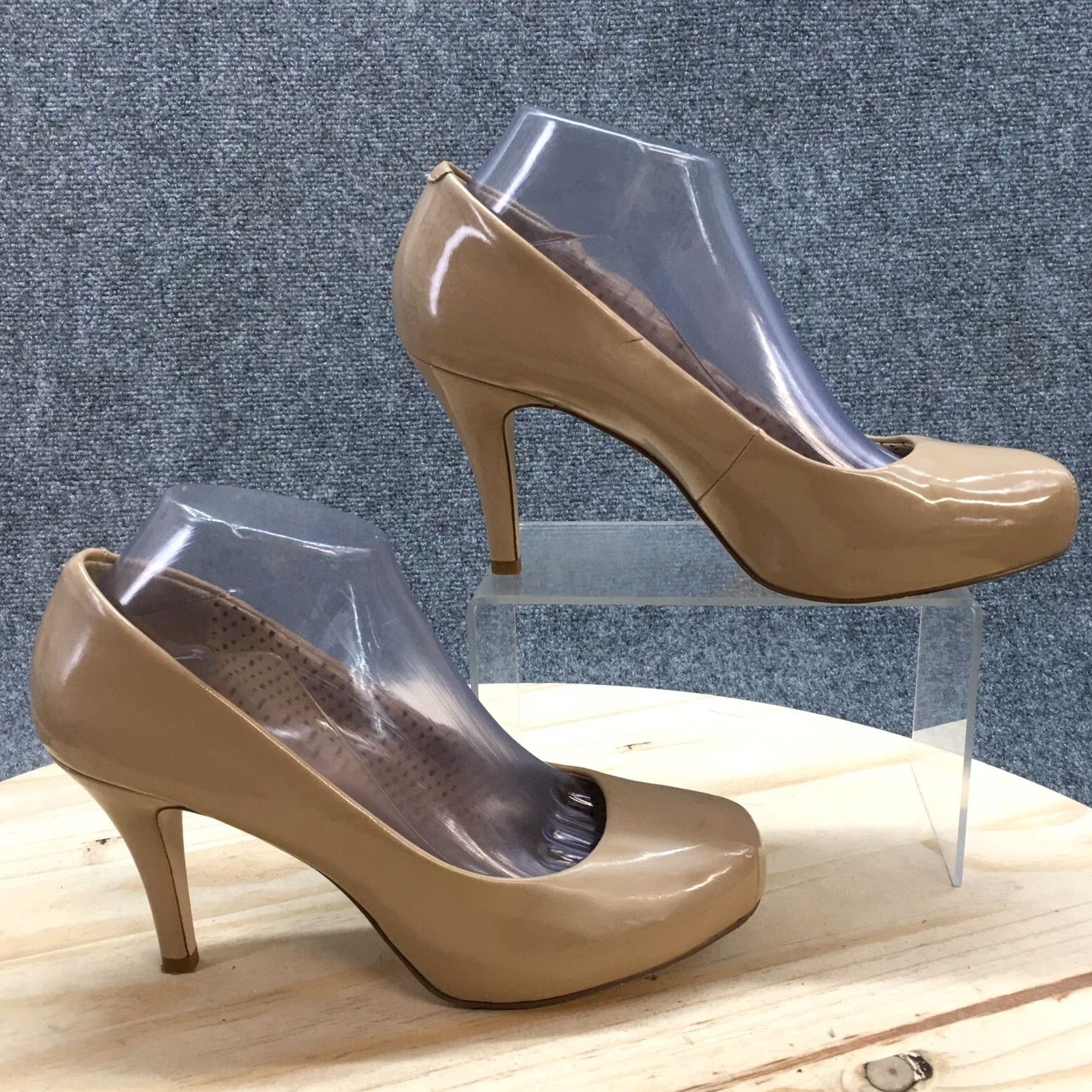 Vintage Madden Girl Heels Womens Pump Stiletto Brown Patent Leather Slip On Casual 8.5 Womens Size US 9 / IT 39 - 2 Thumbnail