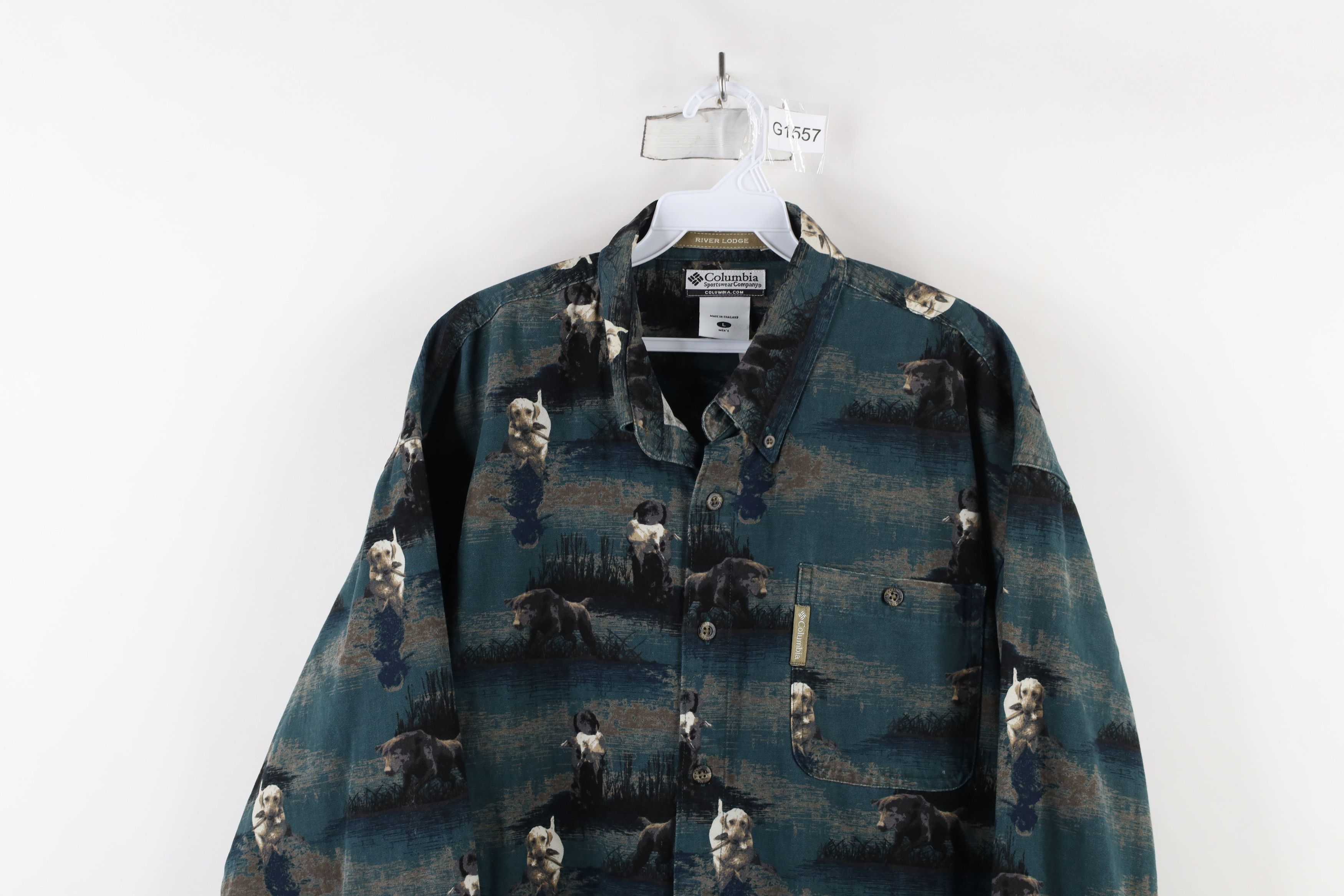 Columbia × Vintage Vintage Columbia Hunting All Over Print Button Down Shirt Size US L / EU 52-54 / 3 - 2 Thumbnail
