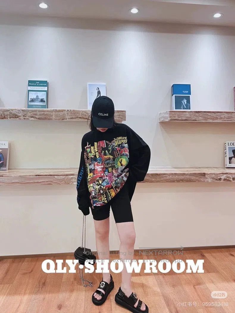 Vetements Black Graphic Sweatshirt with Movie Prints-yf. Size US S / EU 44-46 / 1 - 7 Thumbnail