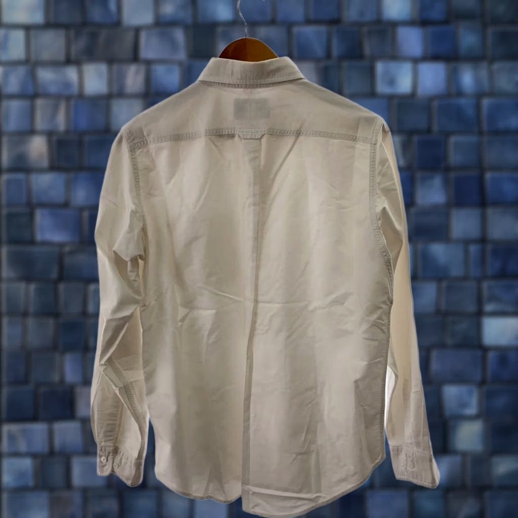 The North Face Purple Label THE NORTH FACE PURPLE LABEL Shirt Men's L Chambray White Cotton Polyester Button-Up Long Sleeve Casual Travel 74cm 56cm Japan Size US L / EU 52-54 / 3 - 1 Thumbnail
