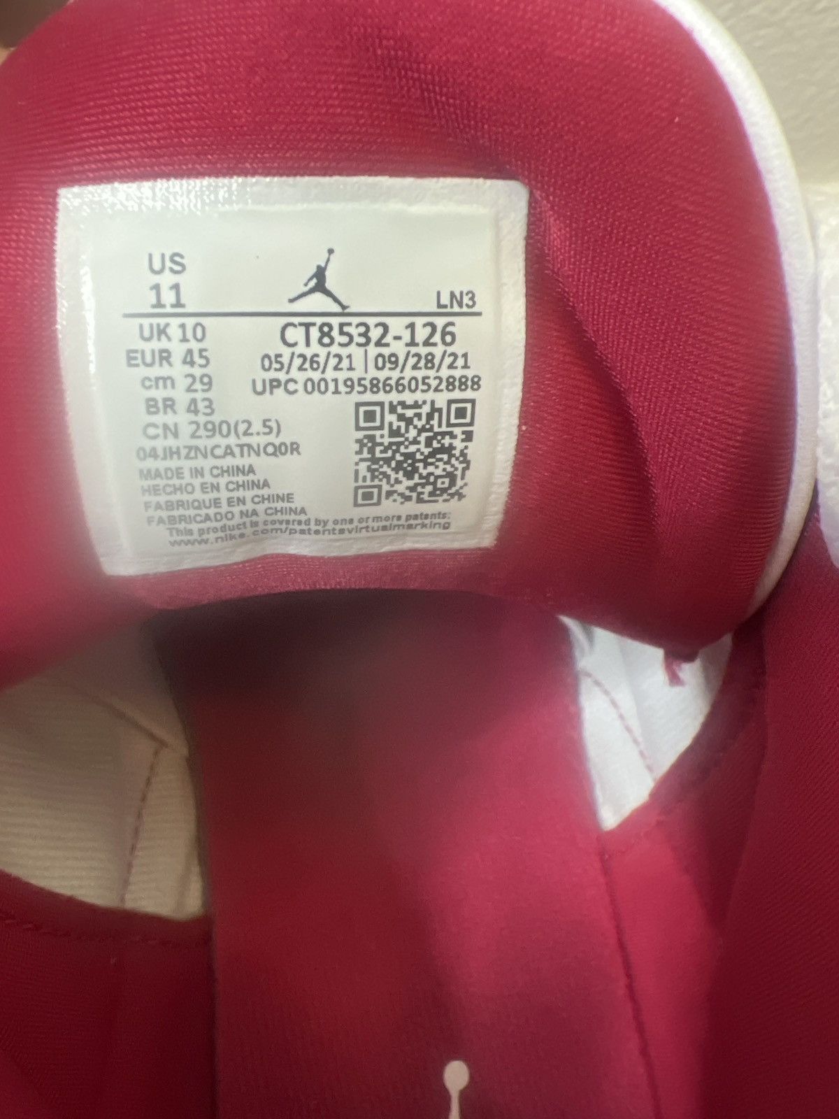 Jordan Brand Jordan 3 “Cardinal” Size US 11 / EU 44 - 4 Thumbnail