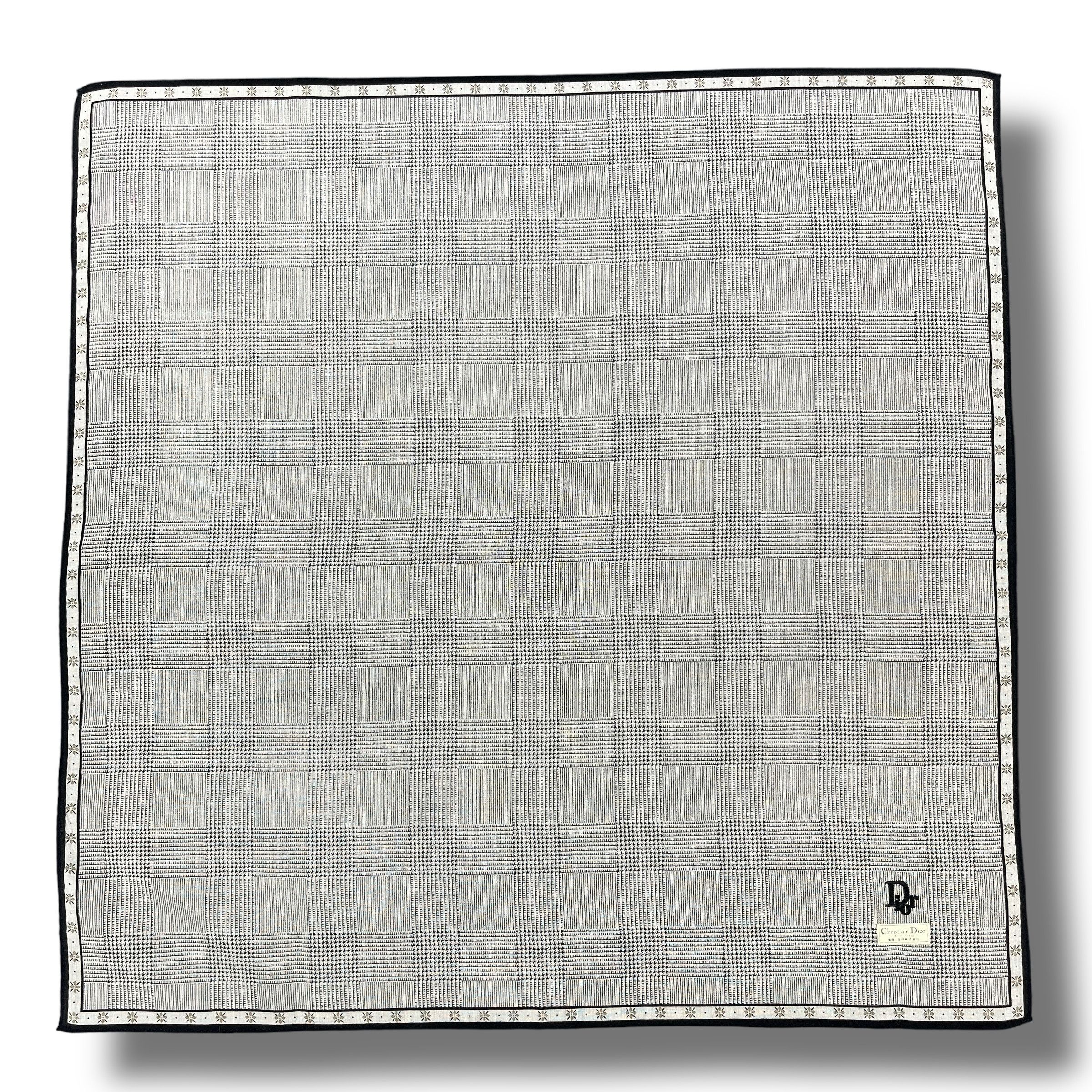 Vintage Christian Dior Handkerchief / Bandana / Neckerchief B034 Size ONE SIZE - 2 Thumbnail