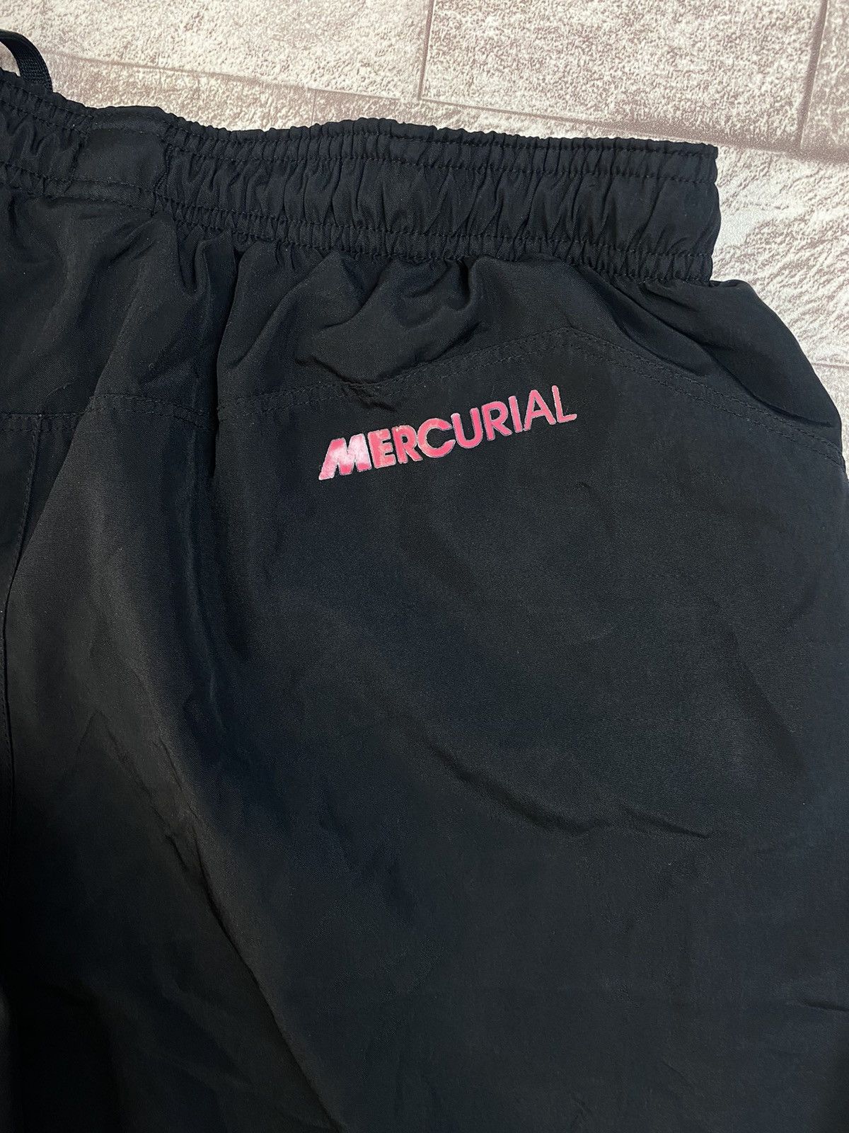 Nike × Vintage Vintage NIKE Nylon Soccer Y2K STYLE CASUAL PANTS Size US 37 - 15 Thumbnail