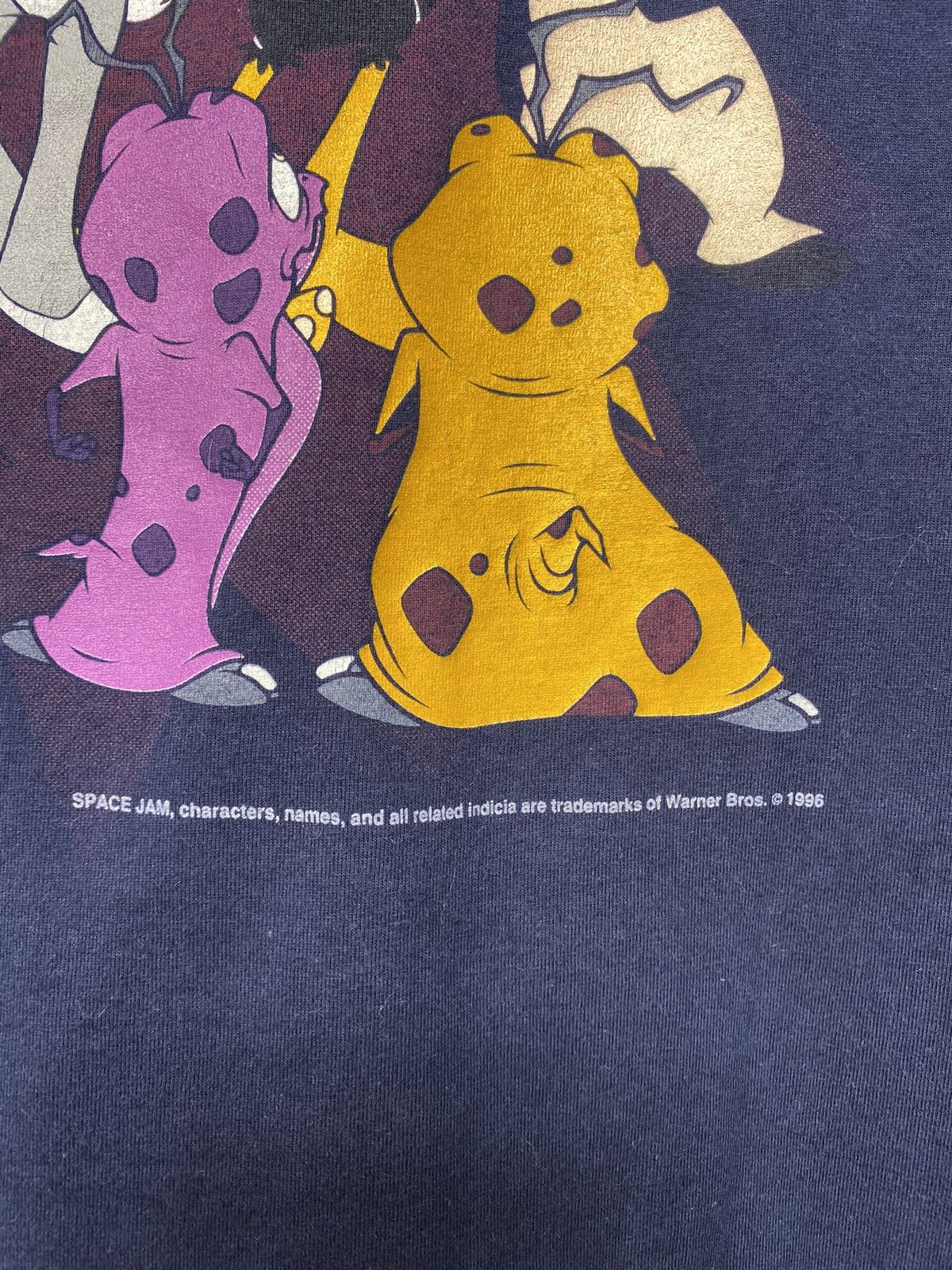 Nutmeg Vintage 1996 Space Jam Looney Tunes Taz Team Nutmeg T-shirt Size US XL / EU 56 / 4 - 5 Thumbnail