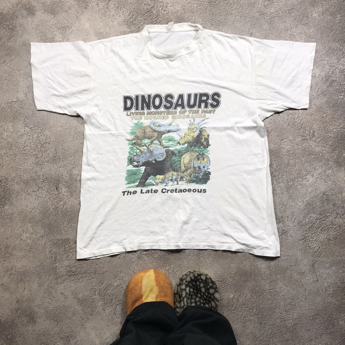 Vintage Vintage 90s Sun Faded Dinosaurs Graphic Tee Y2K Skate XXL Size US XXL / EU 58 / 5 - 1 Thumbnail