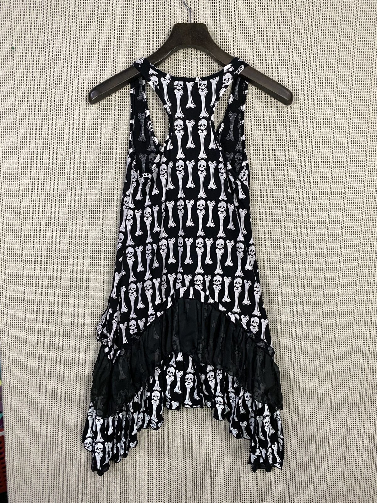Seditionaries Gothic punks glad news full printed skulls blouse sleeveless Size ONE SIZE - 5 Thumbnail