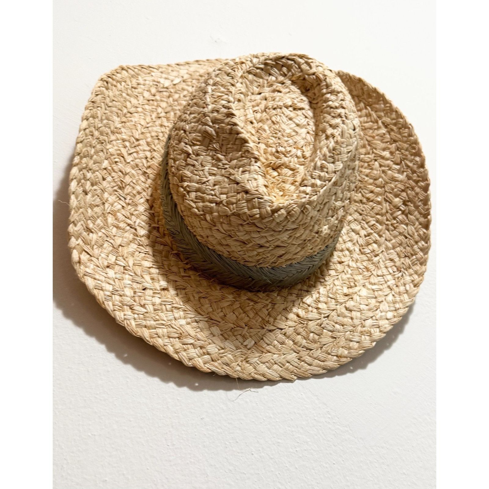 Vineyard Vines NWT New Vineyard Vines Women’s Raffia straw fedora hat Size ONE SIZE - 3 Thumbnail